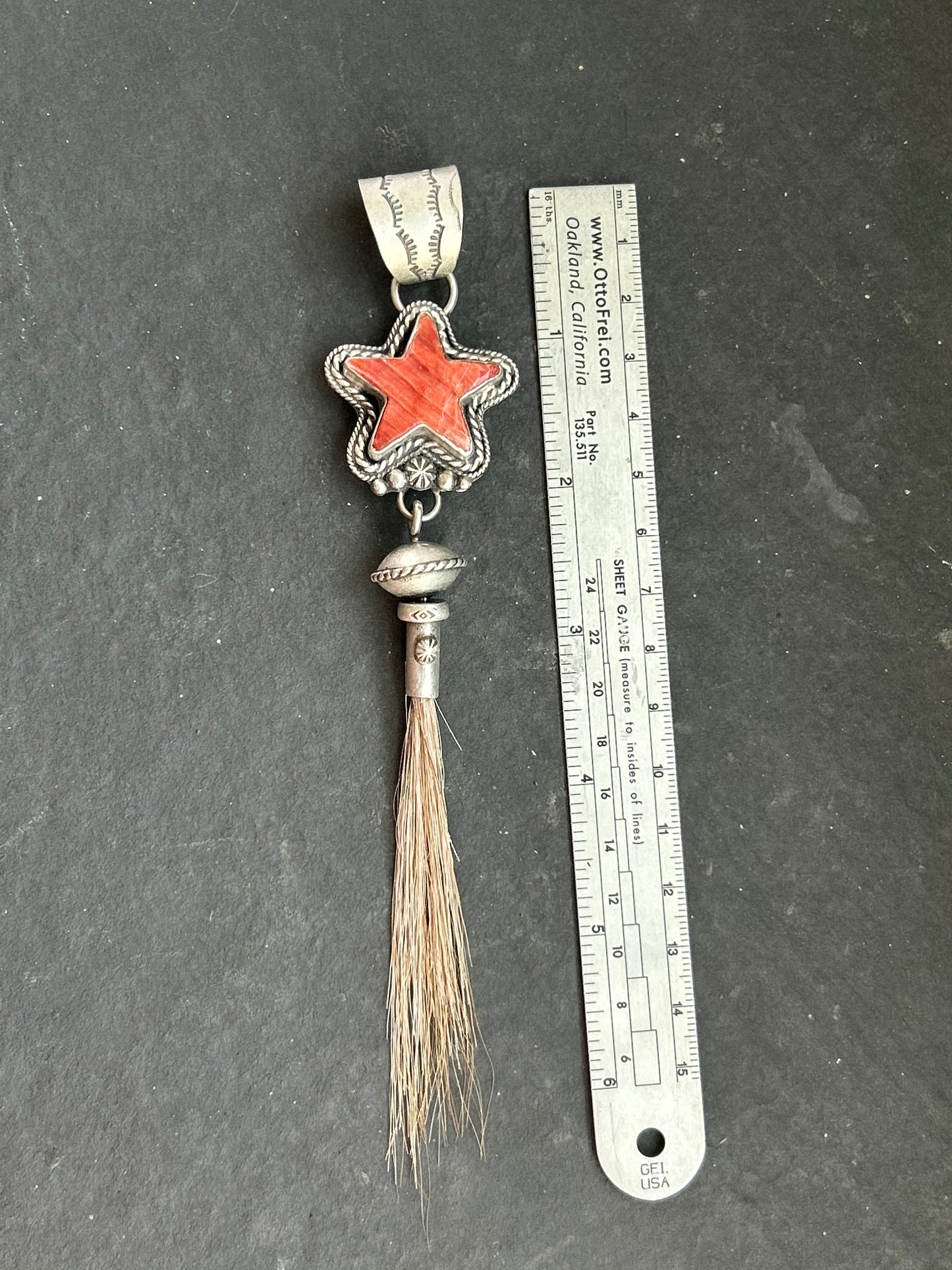 Red Spiny Oyster Shooting Star Pendant