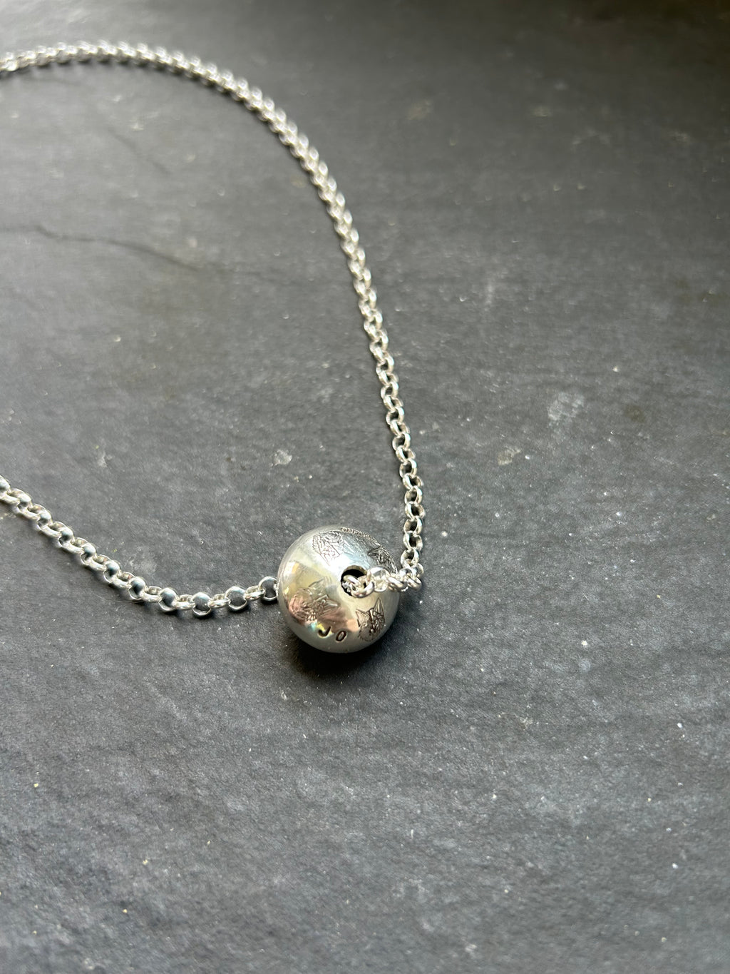Sterling Silver Alpha Ball 18" Ponca Pearl Necklace
