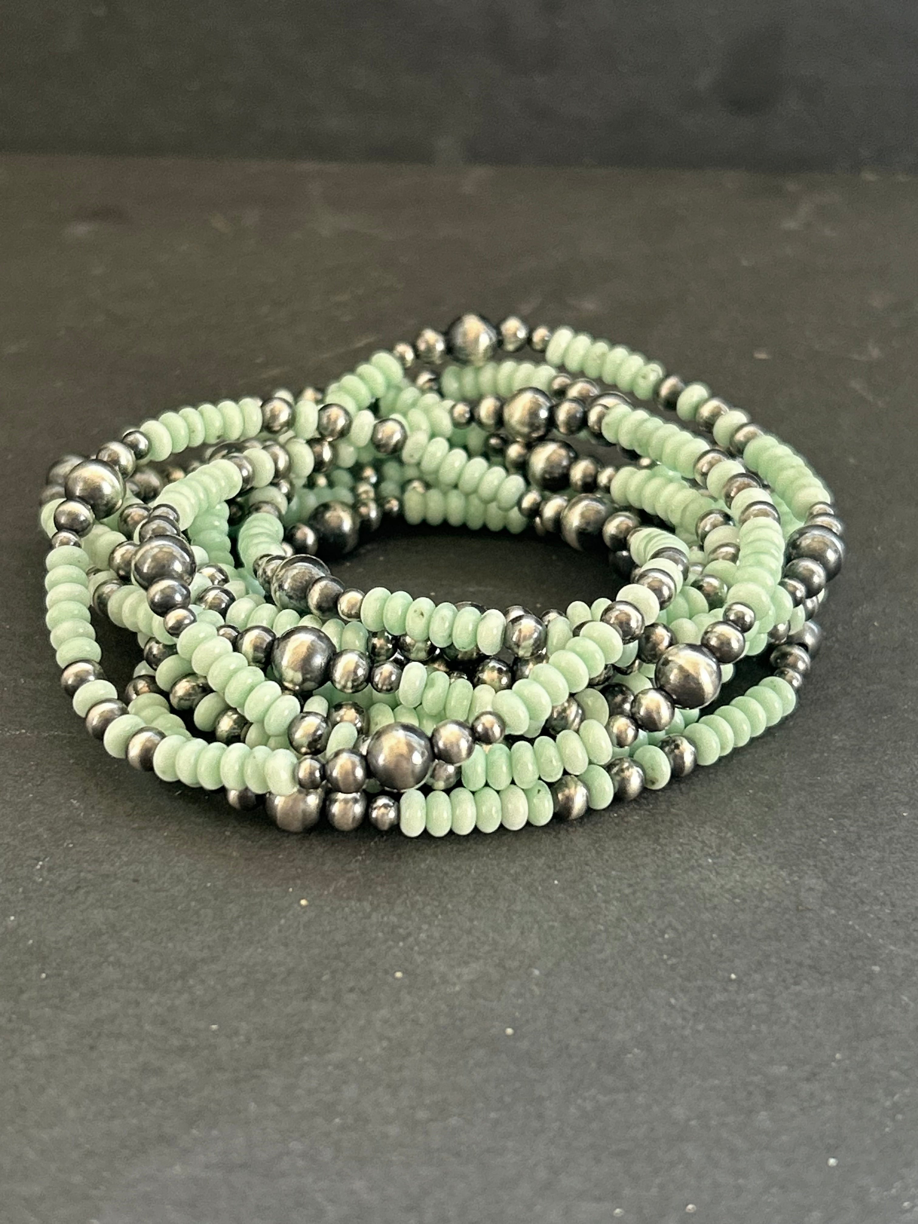 Paloma Strechy Stacker Bracelet
