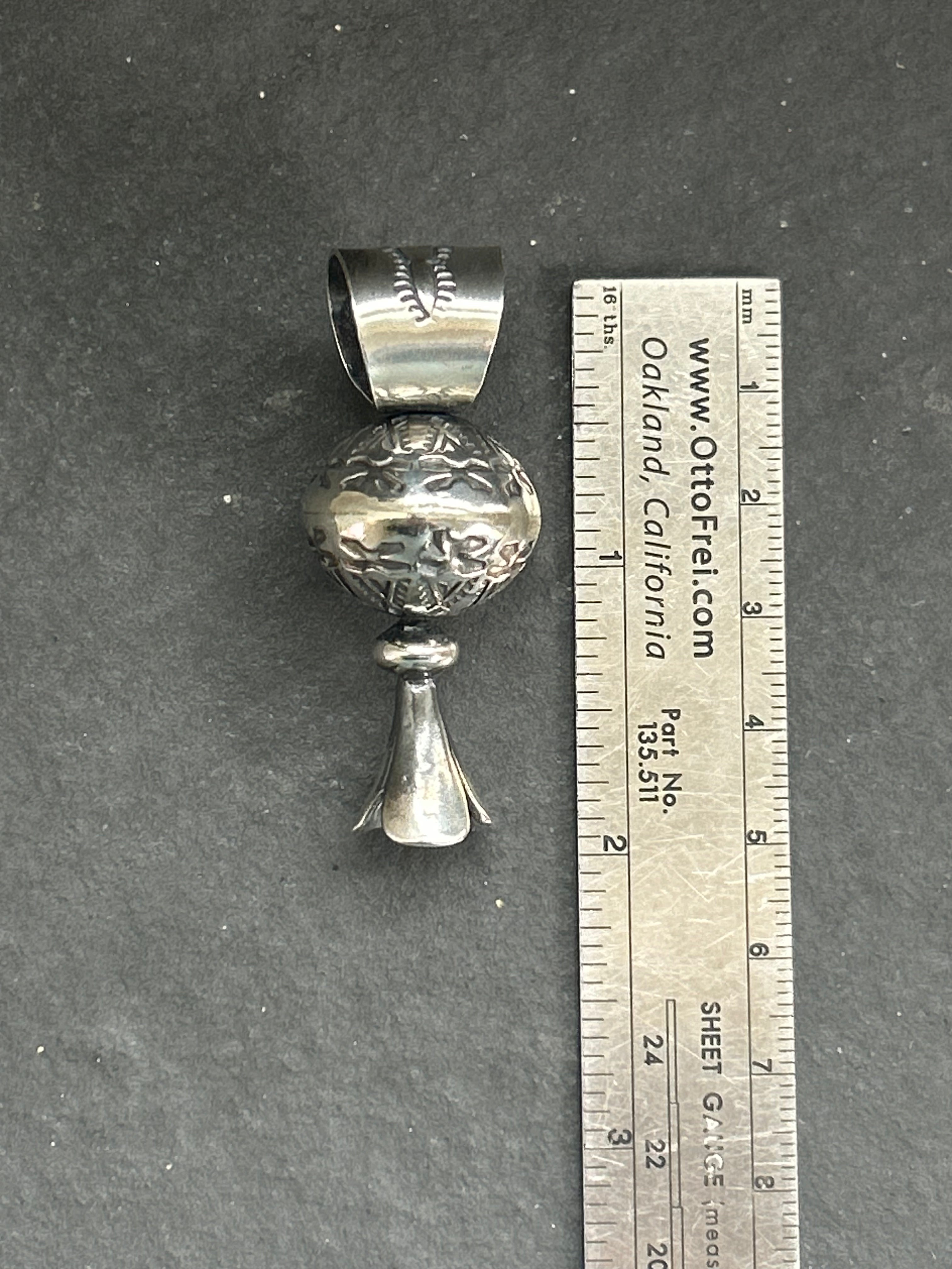 The Everyday Spinning Blossom Pendant Style #1