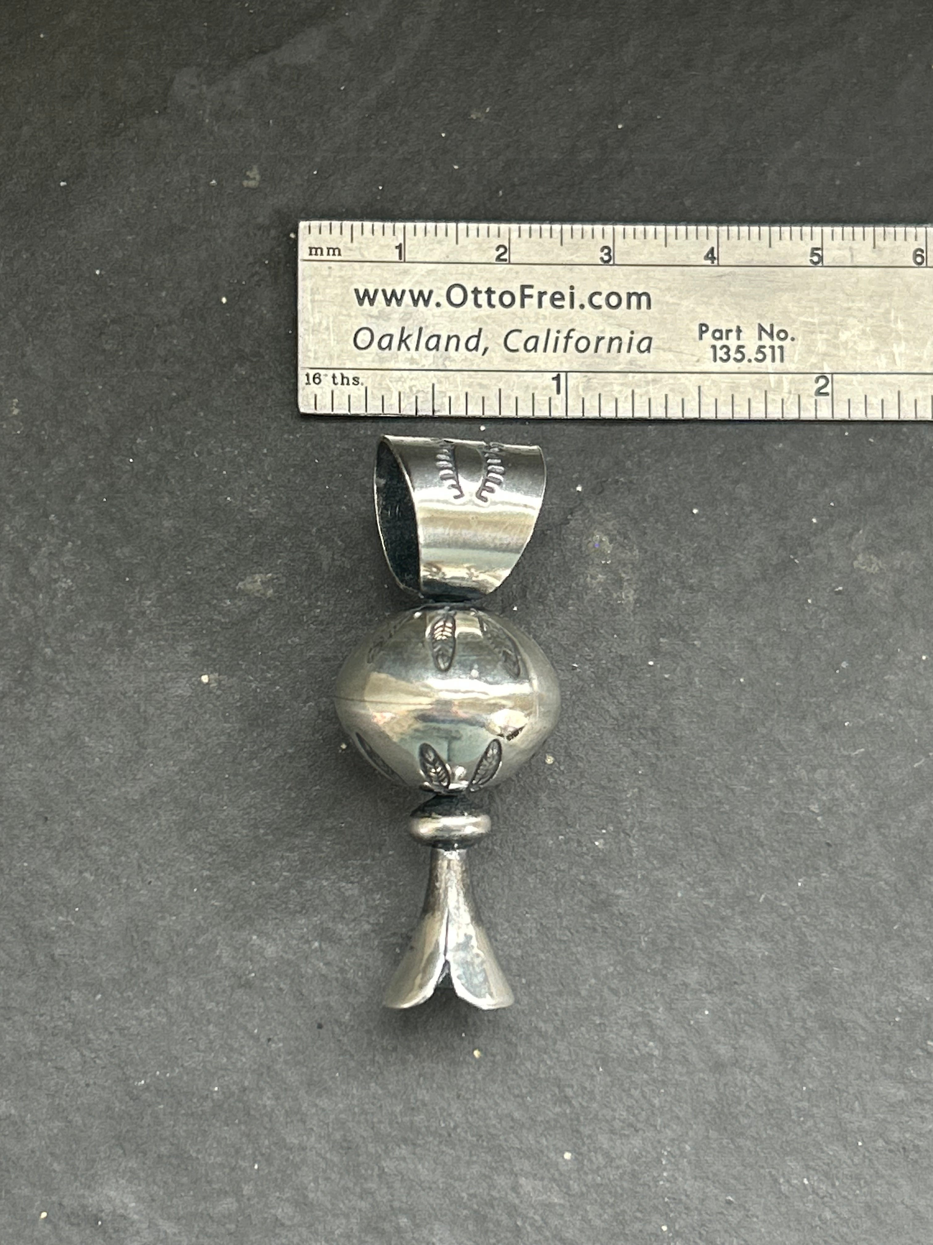 The Everyday Spinning Blossom Pendant Style #3