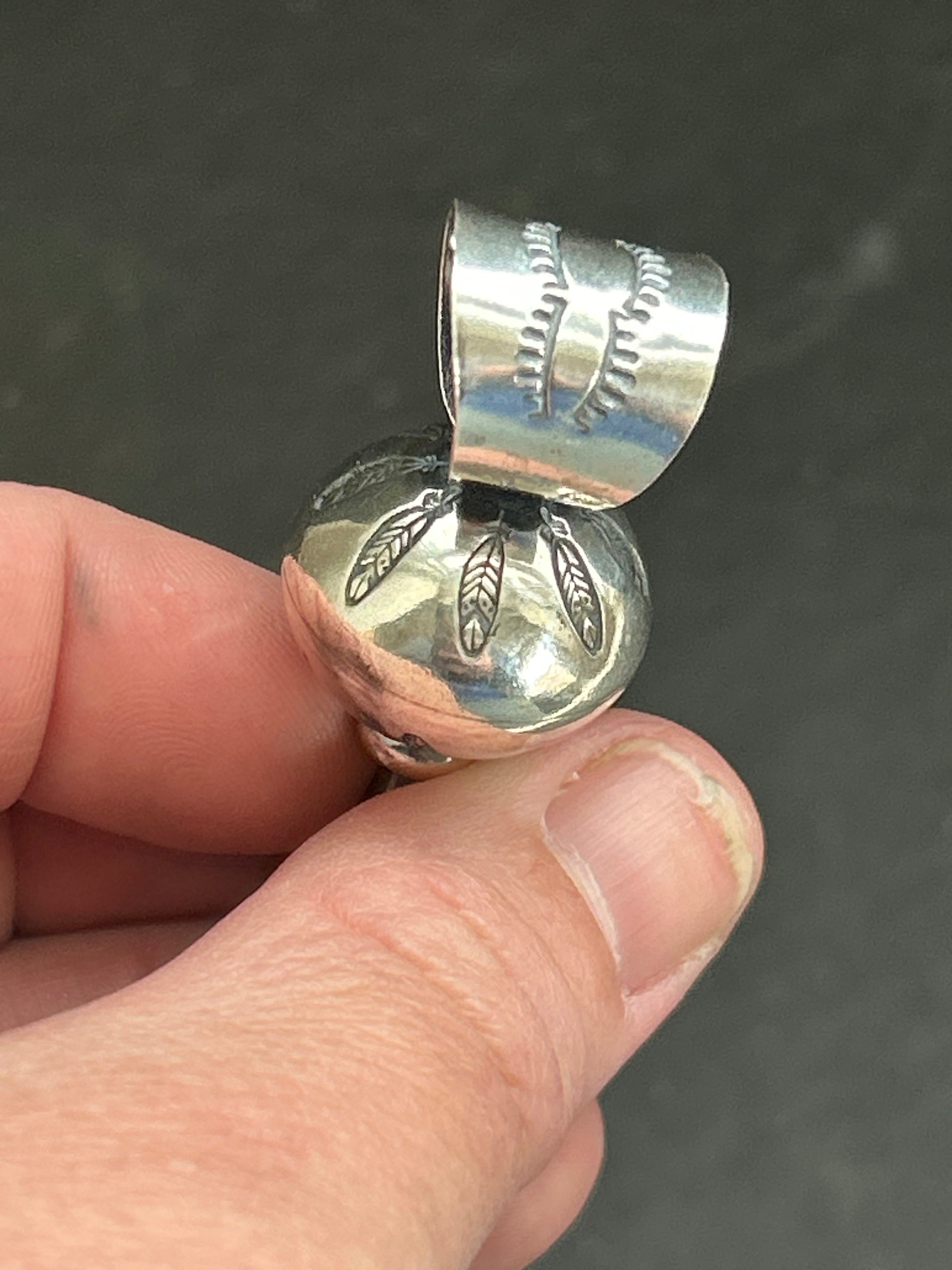 The Everyday Spinning Blossom Pendant Style #3