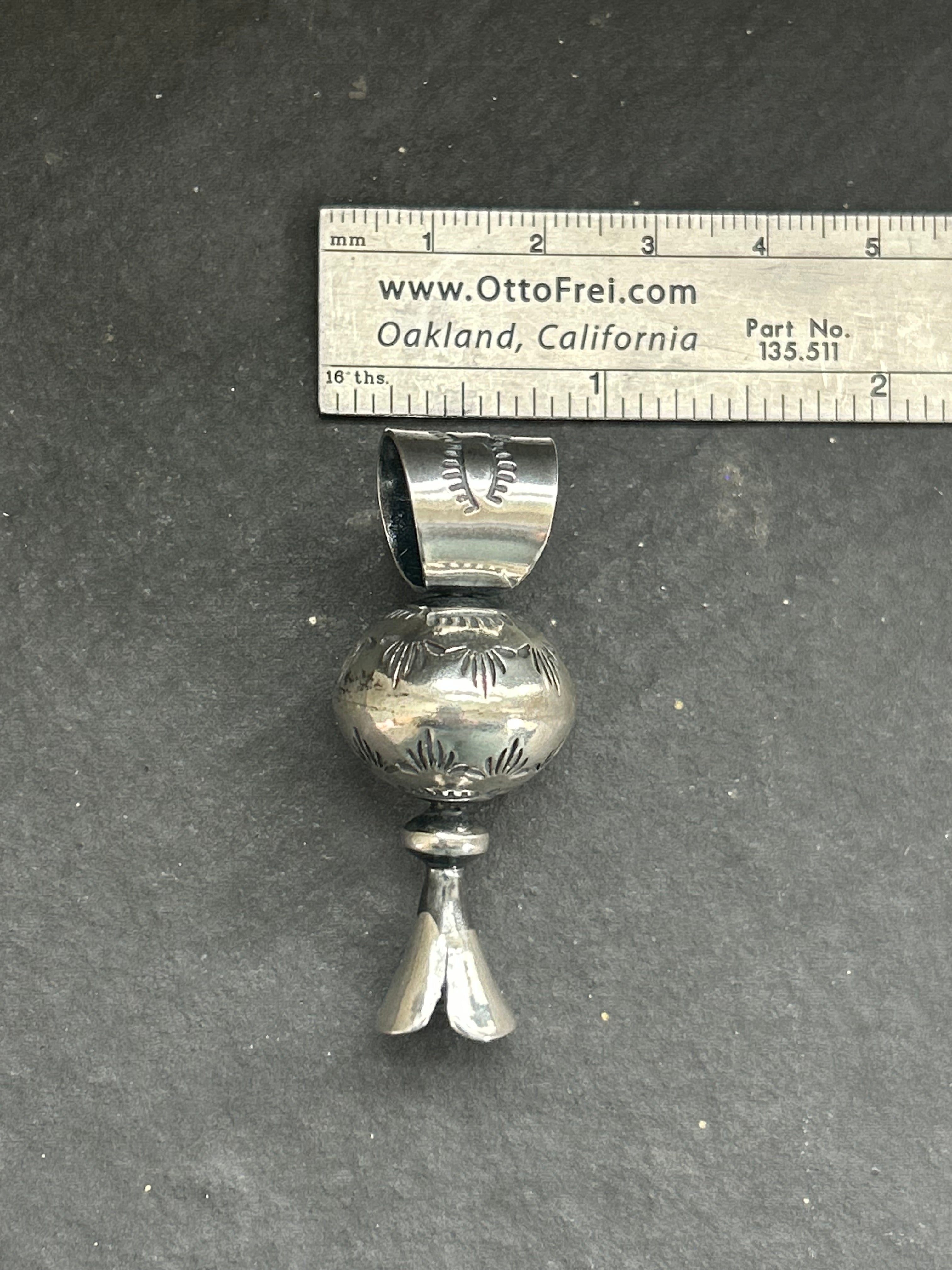 The Everyday Spinning Blossom Pendant Style #4