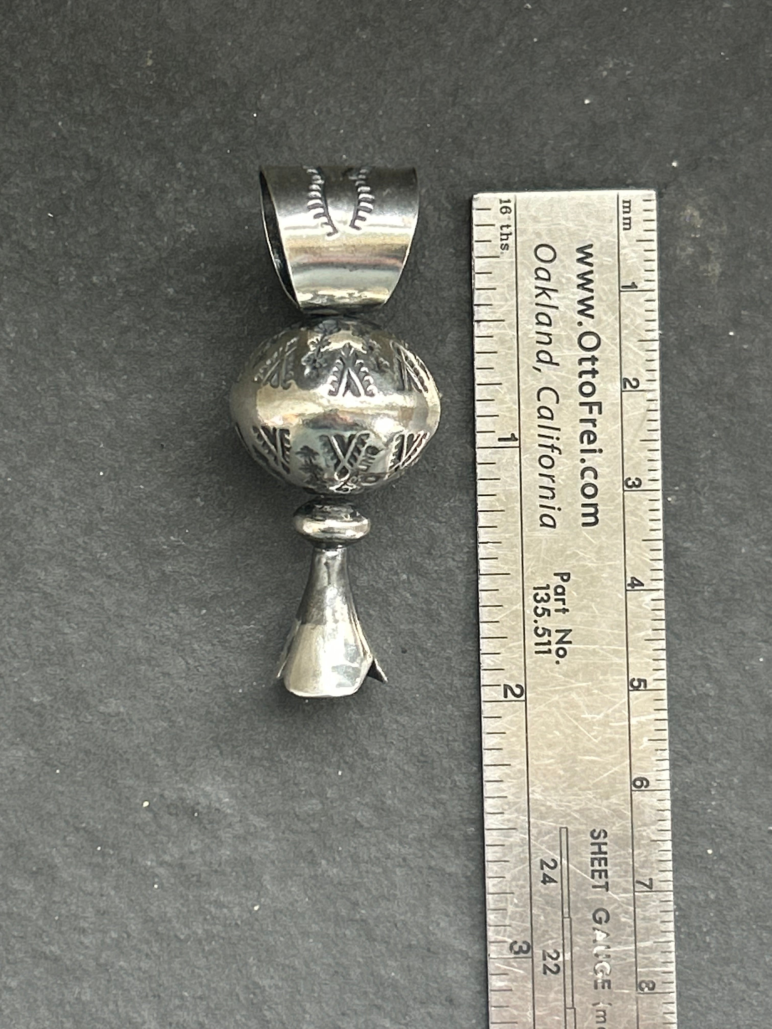 The Everyday Spinning Blossom Pendant Style #6