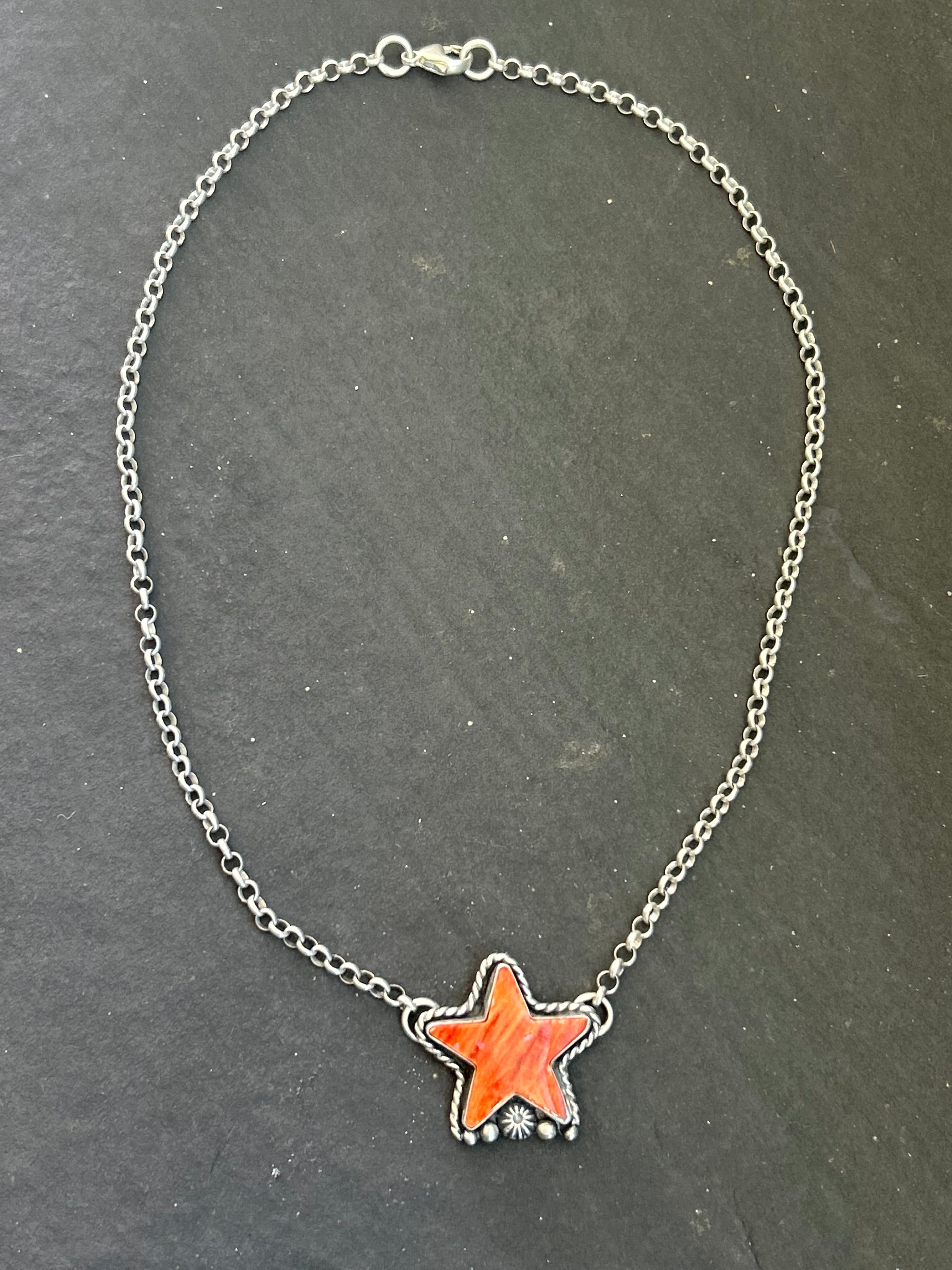 Red Spiny Oyster Star Necklace