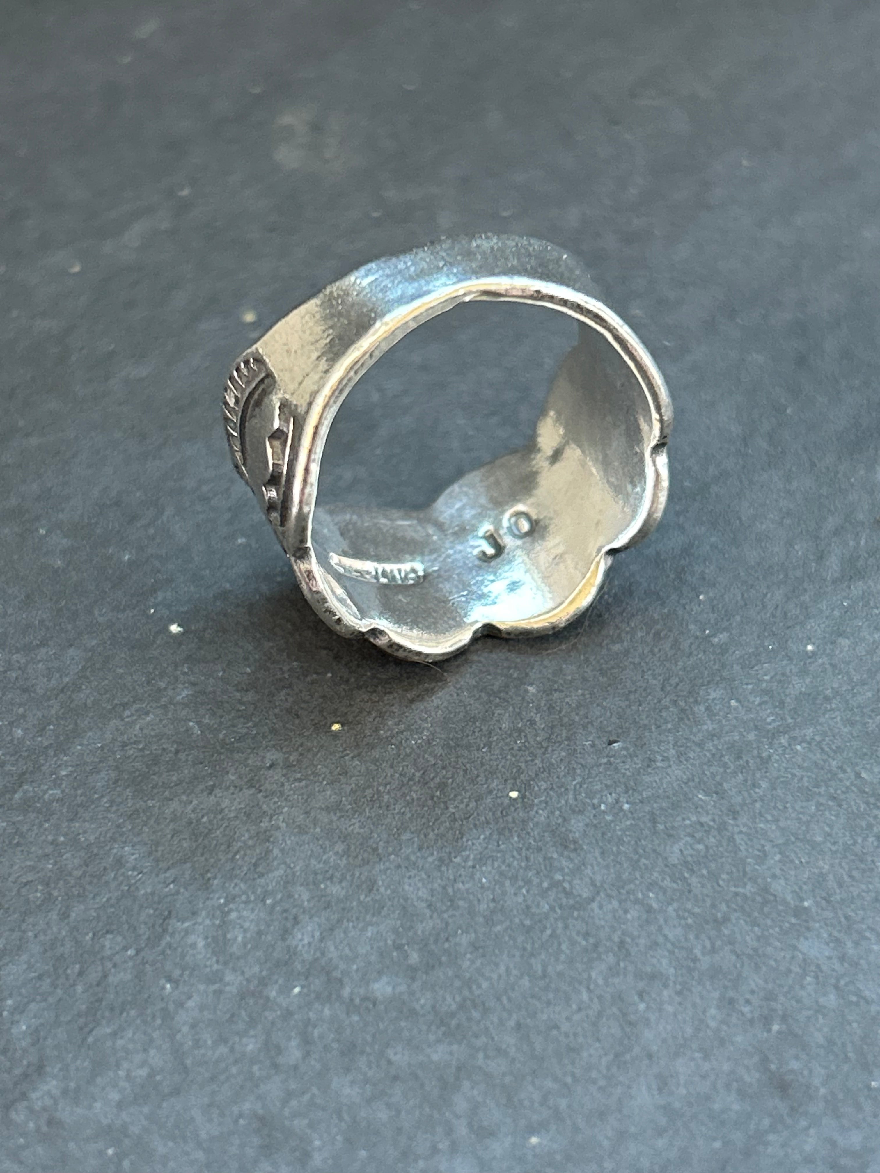 Sterling Silver Scalloped Edge Ring