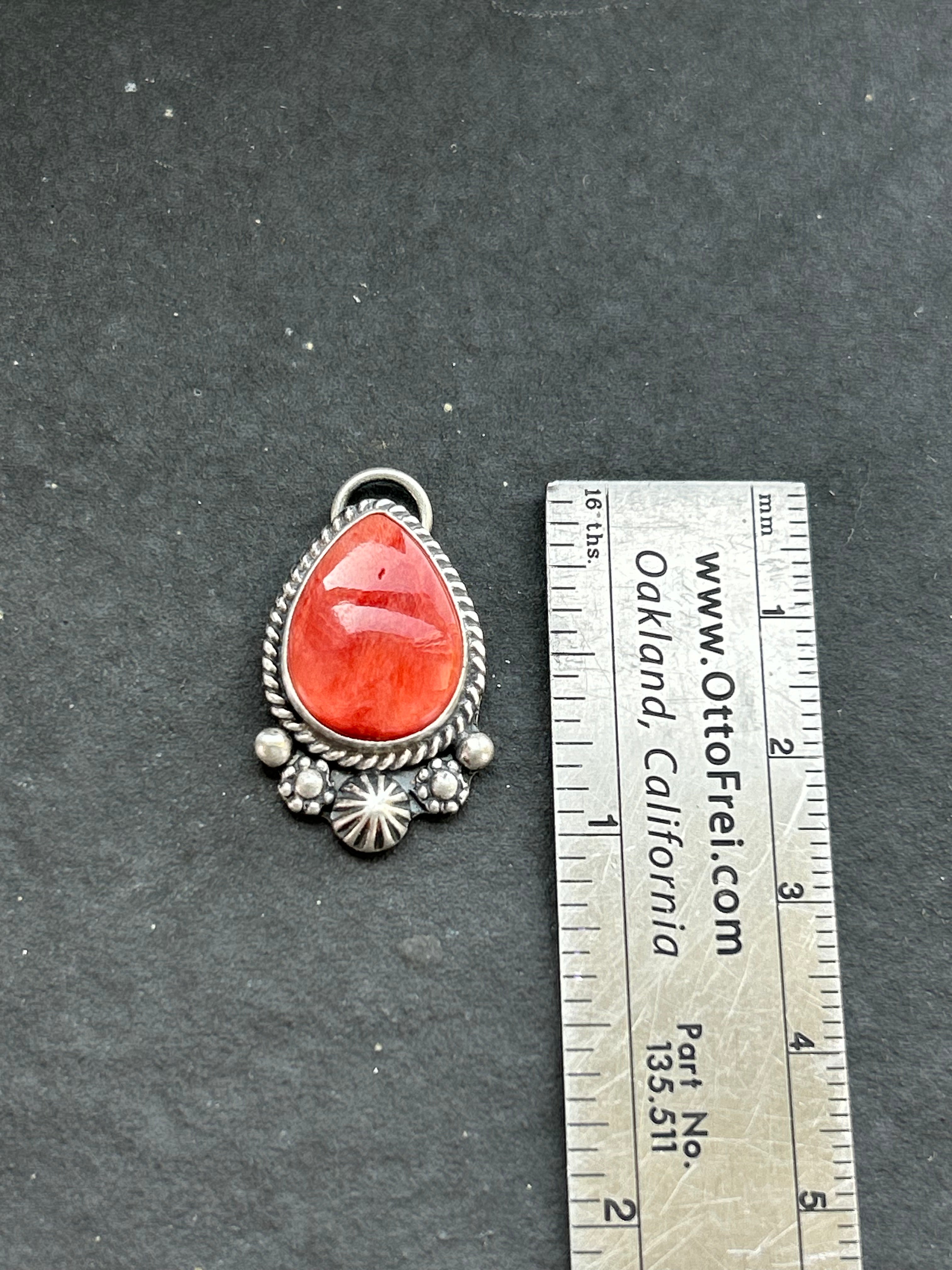Red Spiny Oyster Charm Style #5