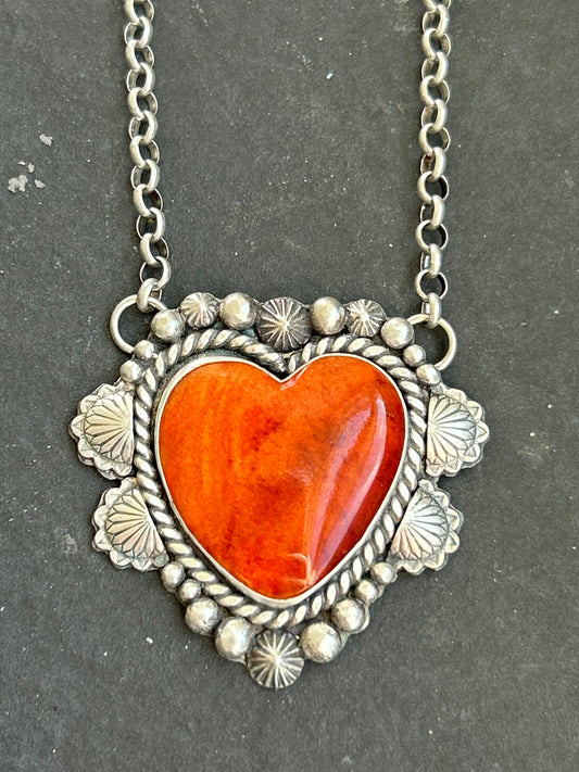 Orange Spiny Oyster Heart Fixed Chain Necklace