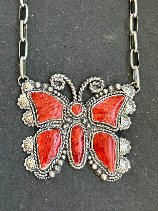 Red Spiny Oyster Flutterby Fixed Chain Necklace