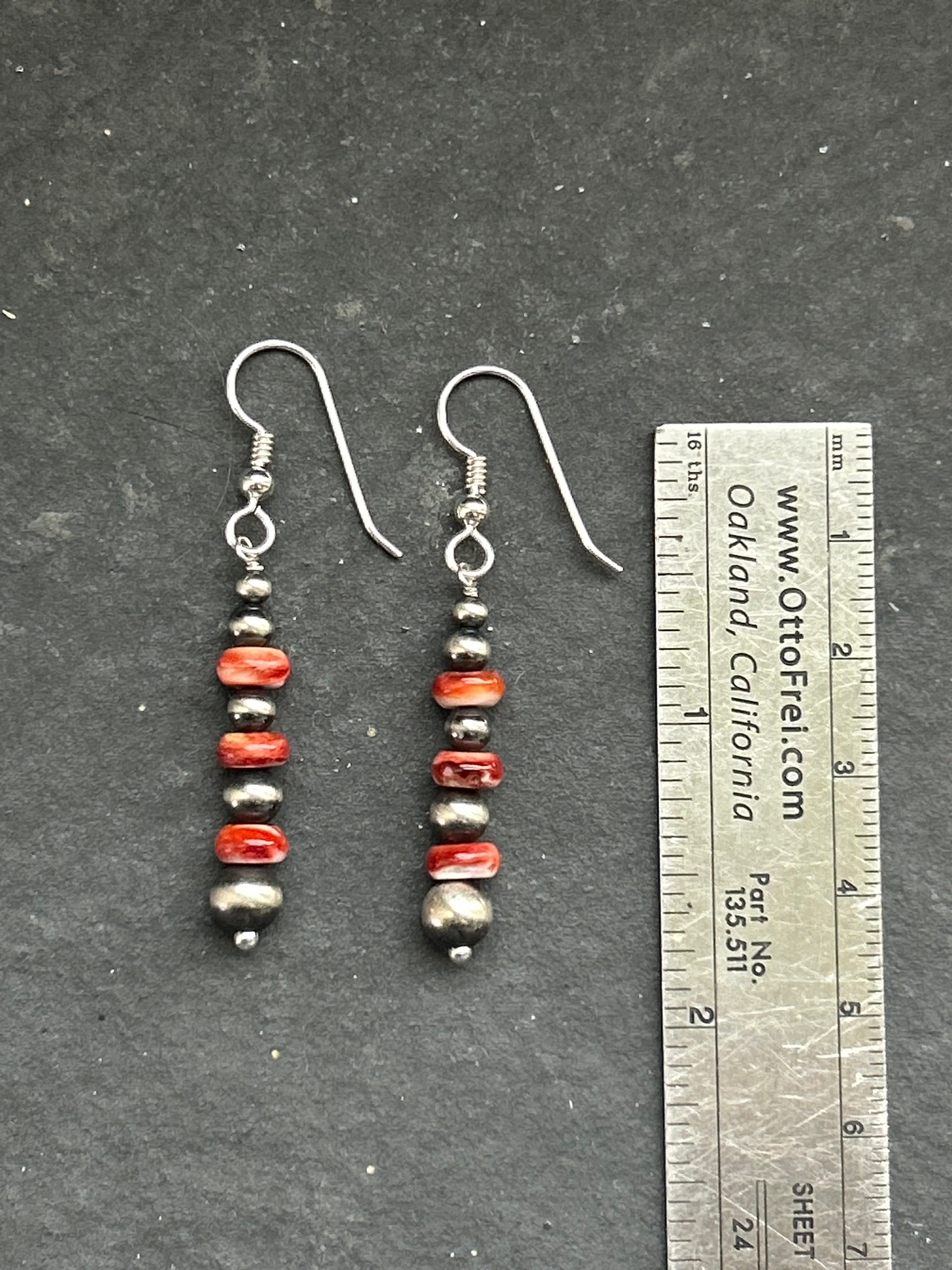 Red Spiny Oyster Tapered Round Pearl Dangle Earrings Style #1