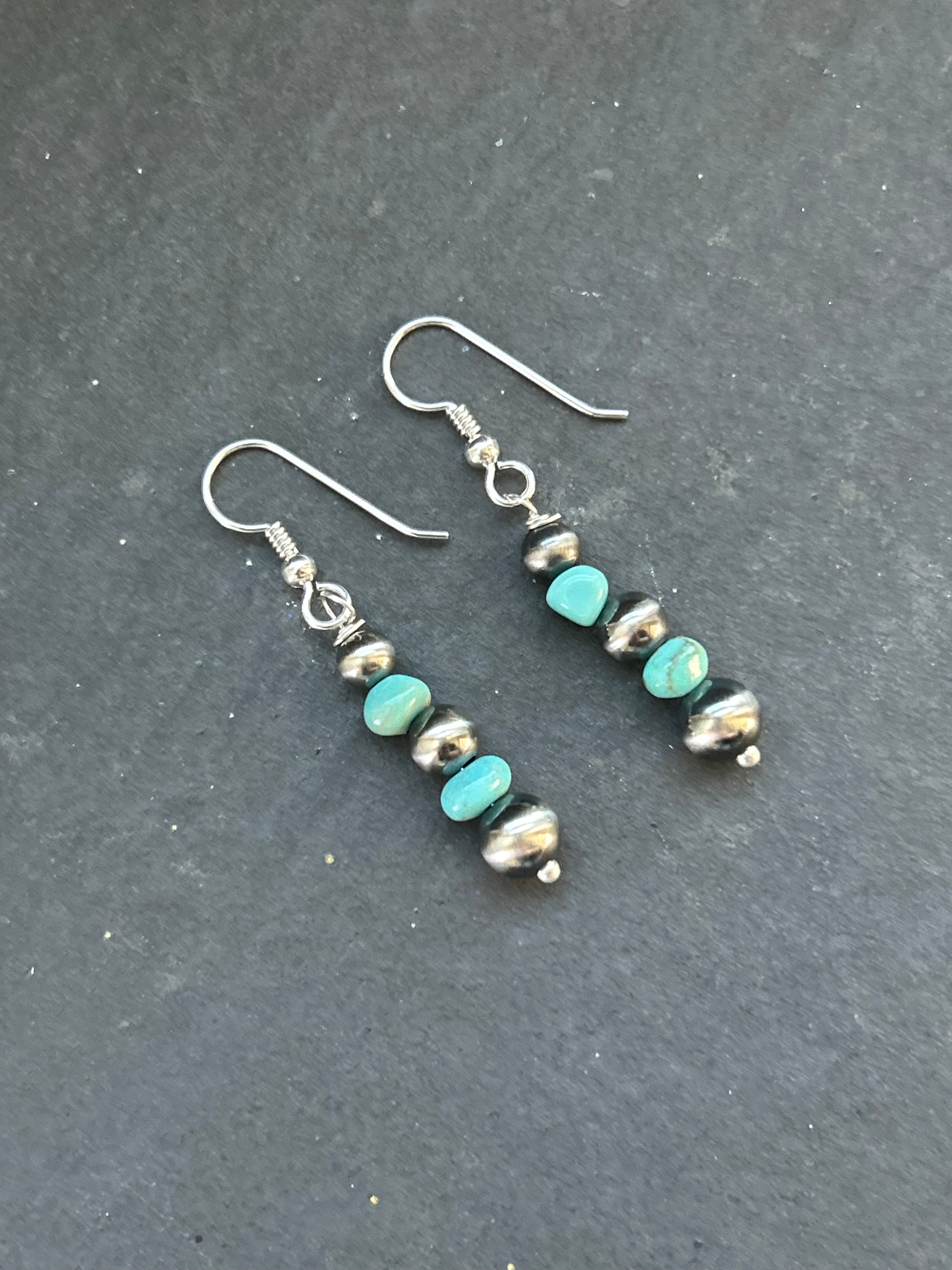 Light Blue Lone Mountain Tapered Round Pearl Dangle Earrings