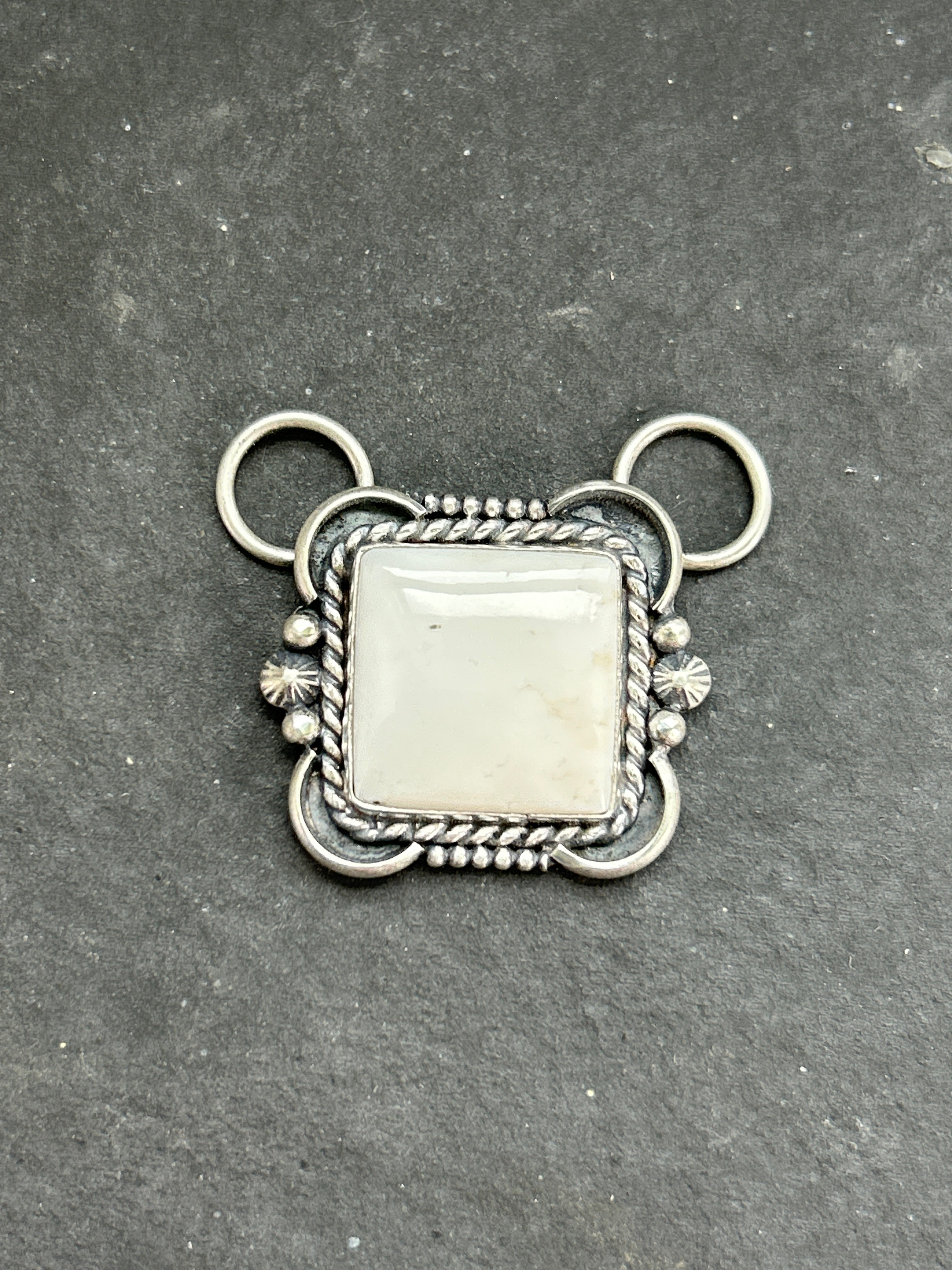 White Buffalo Twilly Rag Slider Style #3