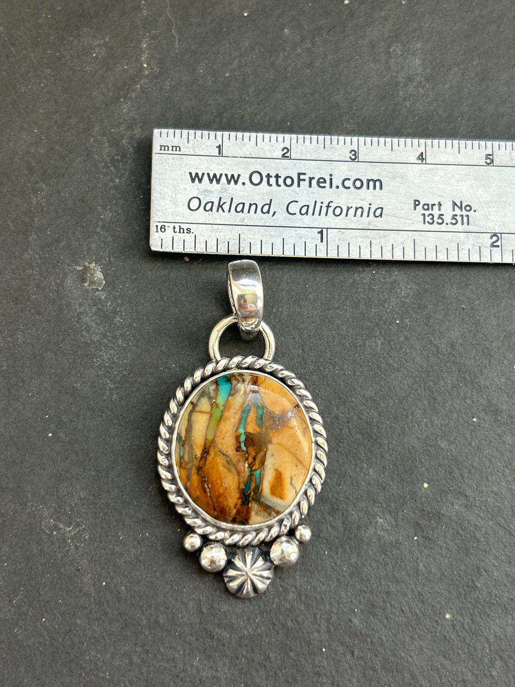 Ribbon Royston Pendant