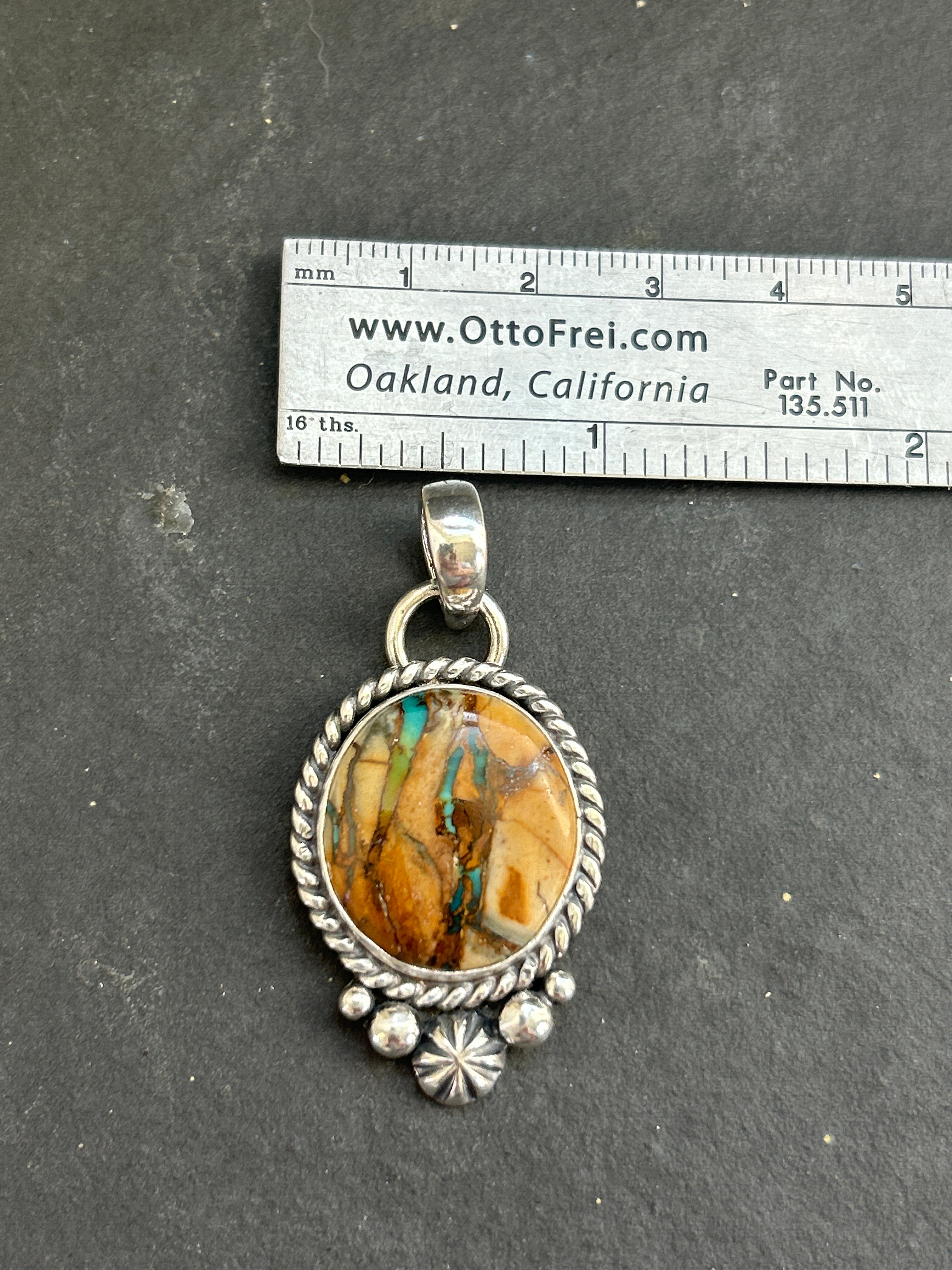 Ribbon Royston Pendant