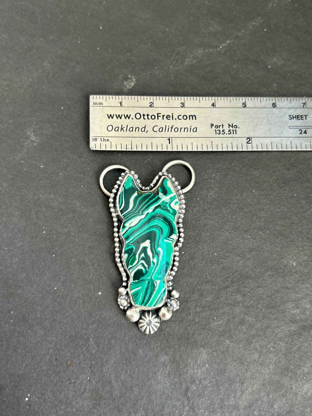 Malachite Horse Head Twilly Slide