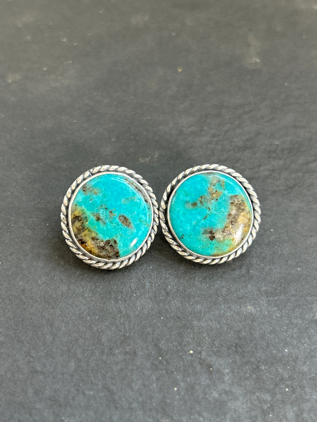 Fox Mine Studs