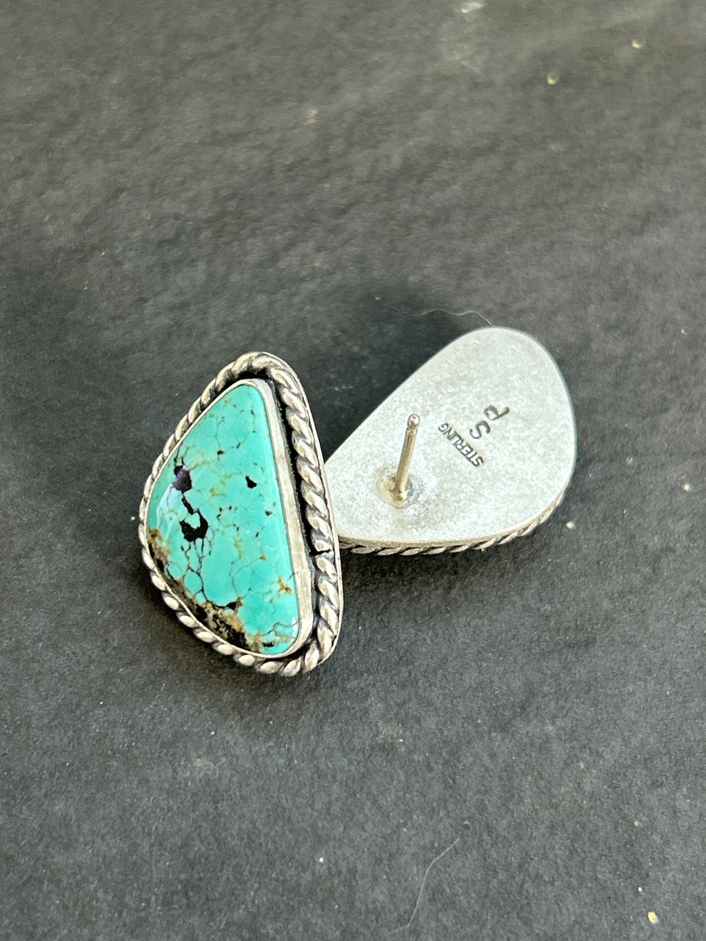 Fox Mine Studs