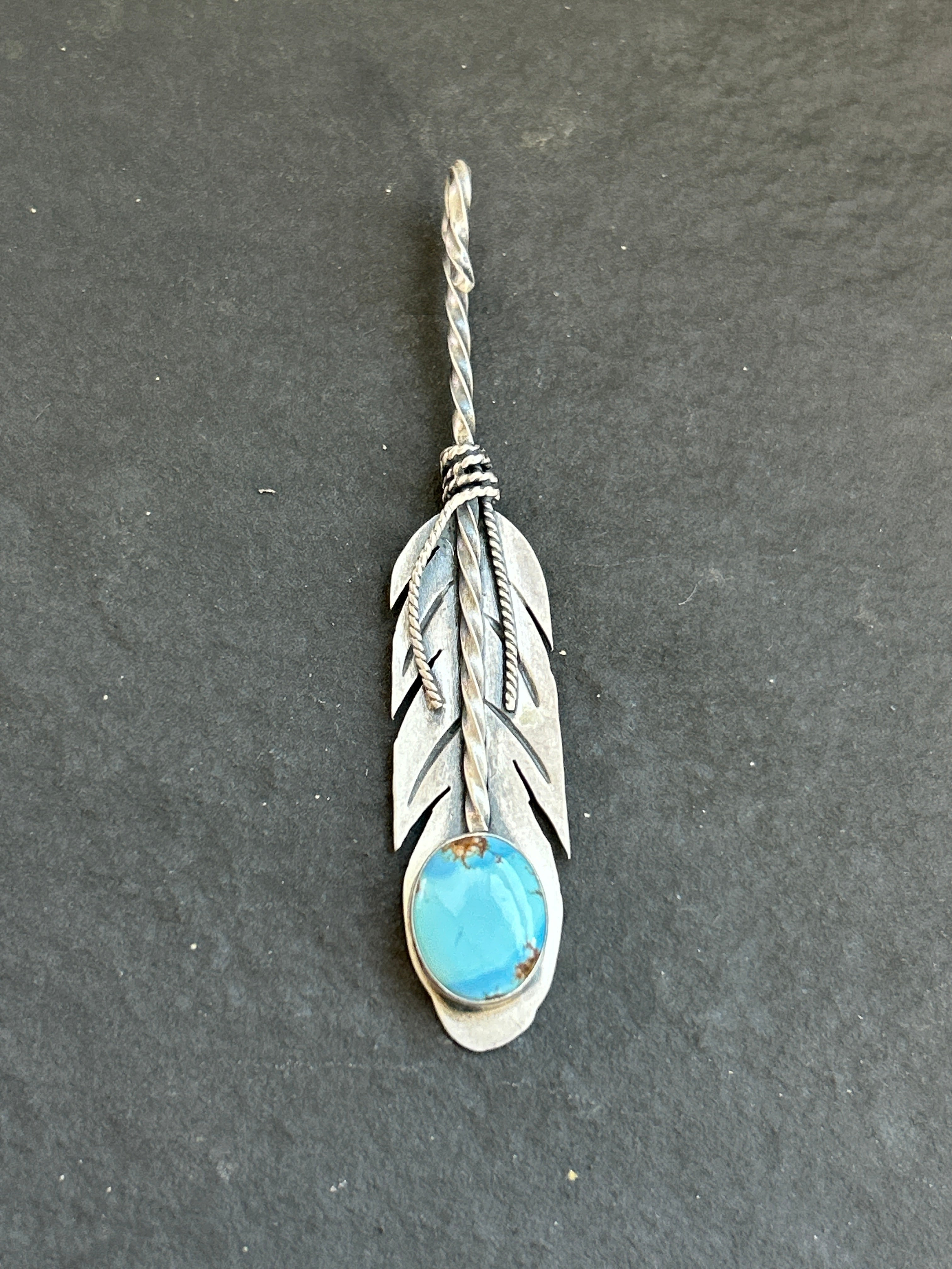 Golden Hill Convertible Feather Hat Pin/Pendant