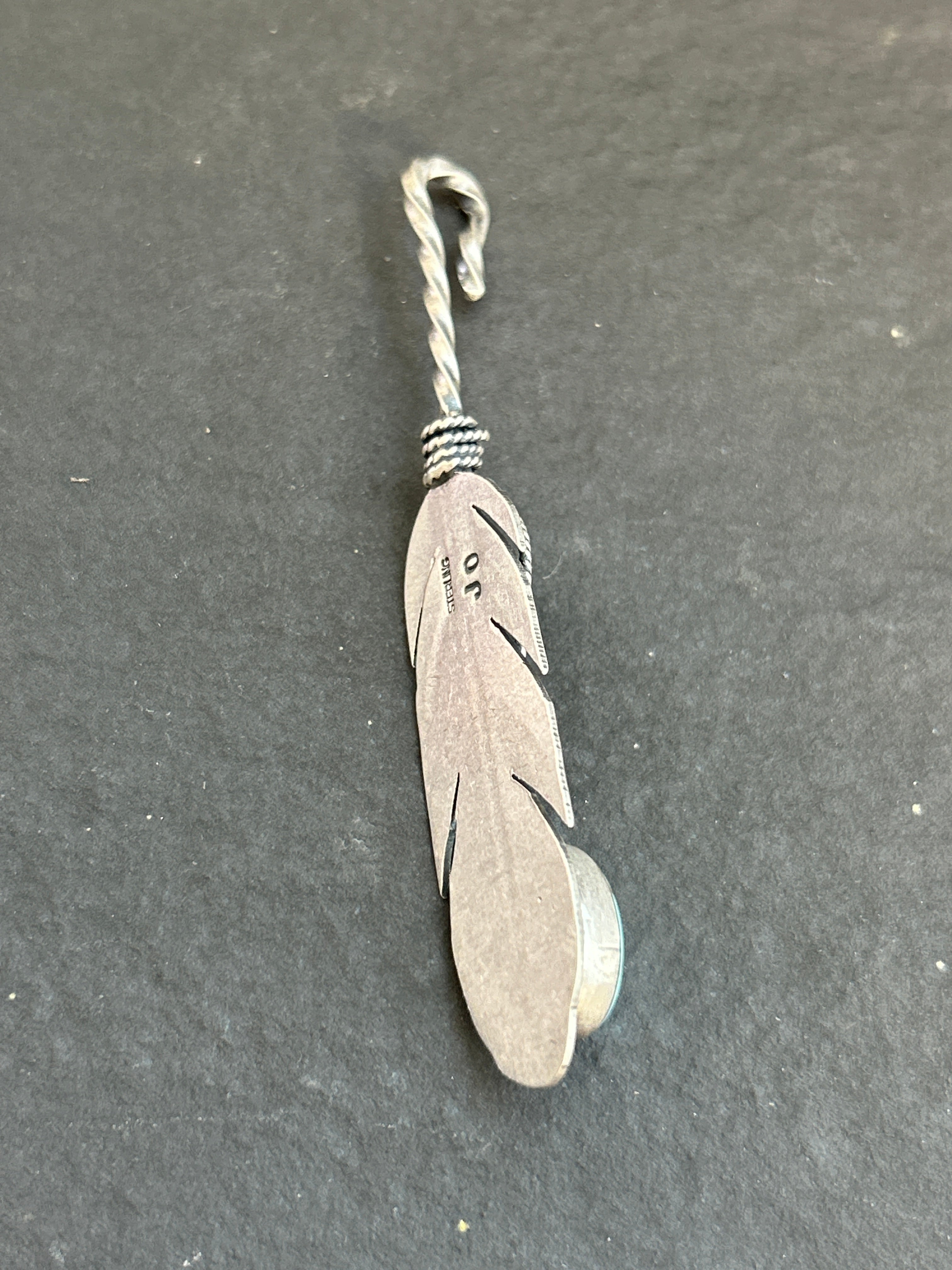 Golden Hill Convertible Feather Hat Pin/Pendant