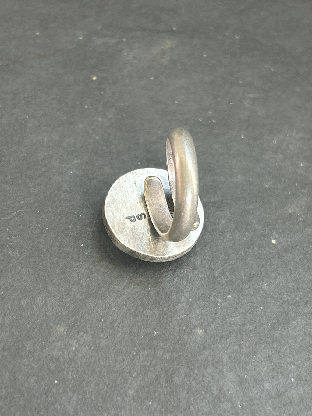 Sunset Spiny Oyster Adjustable Band Ring