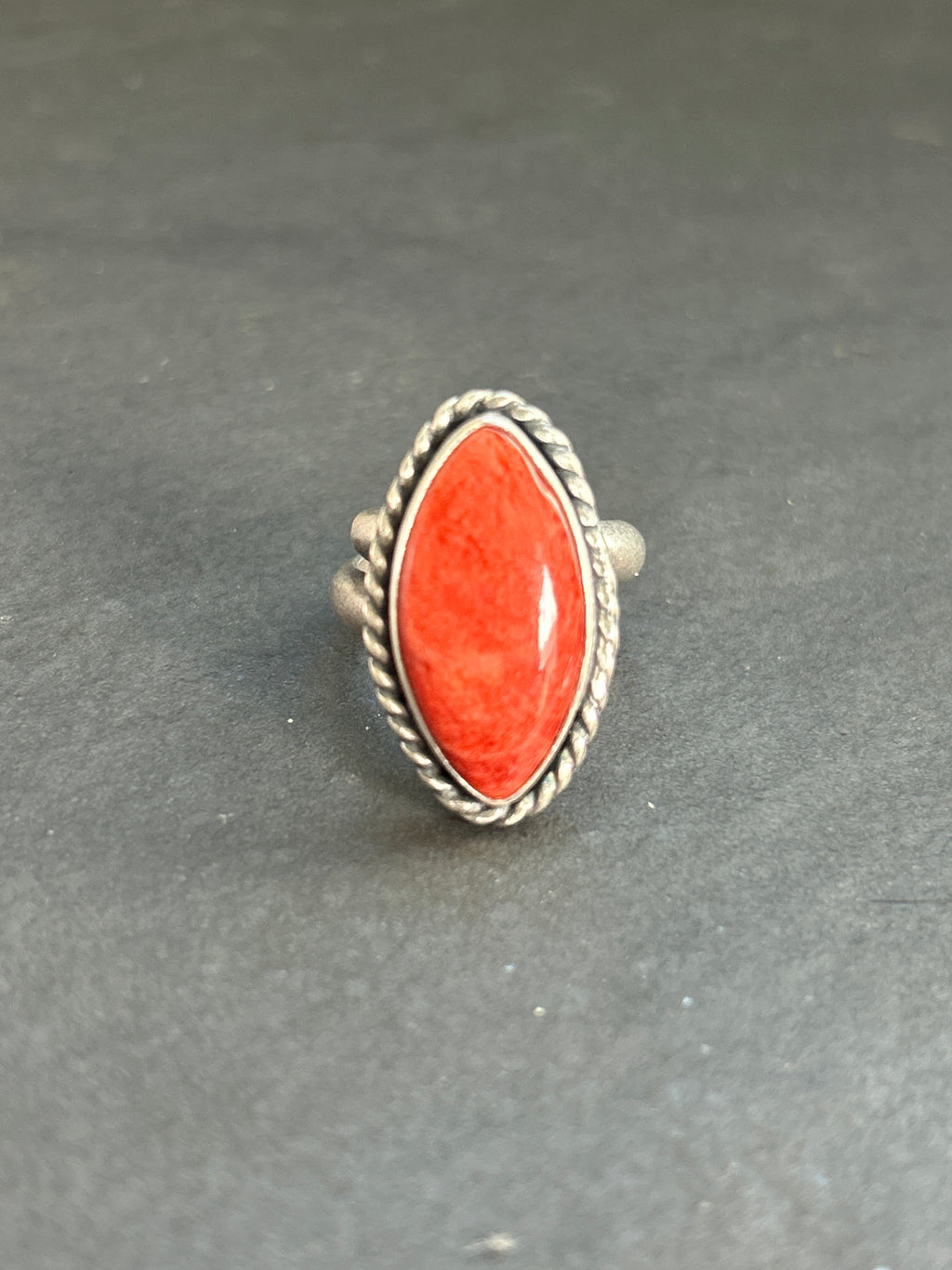 Red Spiny Oyster Adjustable Band Ring