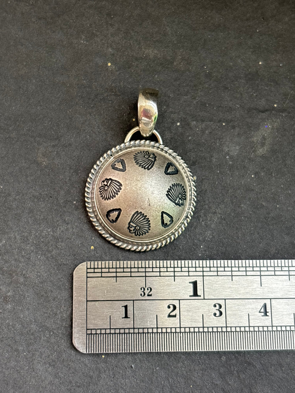 Warrior's Mark Ponca Half Shell Pendant