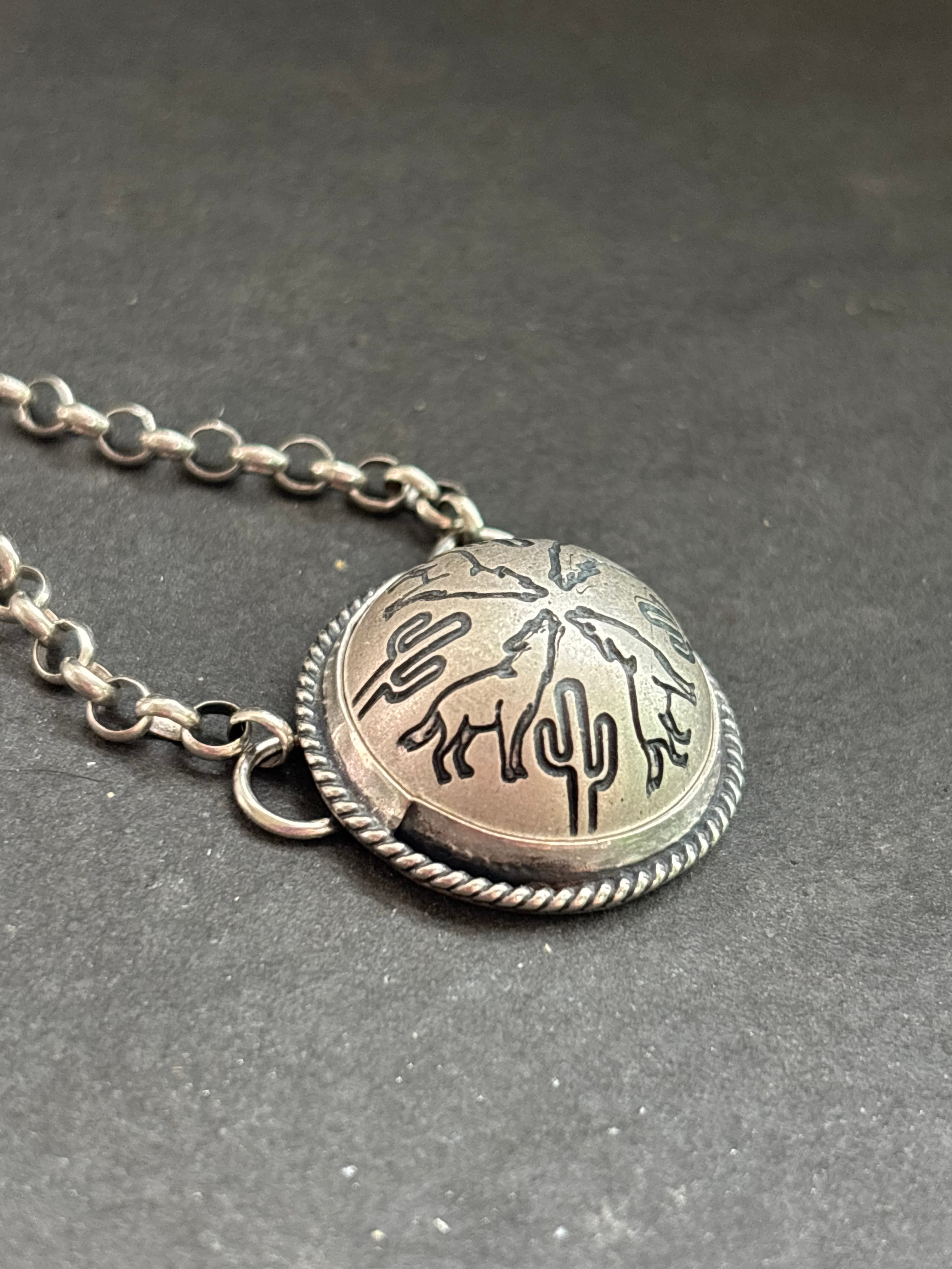 Desert Howl Ponca Half Shell Necklace