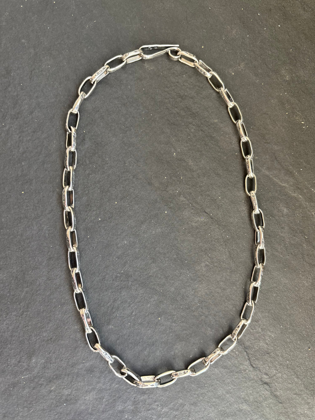 Sterling Silver Medium Link Feather of Courage Pattern Paperclip Chain