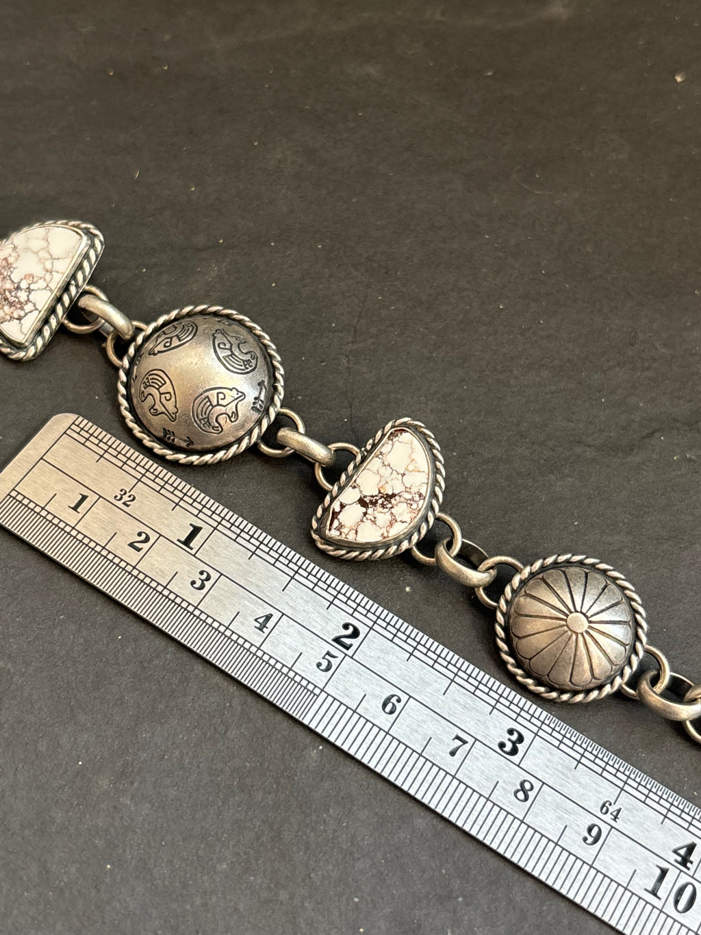 Wild Horse Guided By The Heart Pattern Half Shell Lariat Bracelet