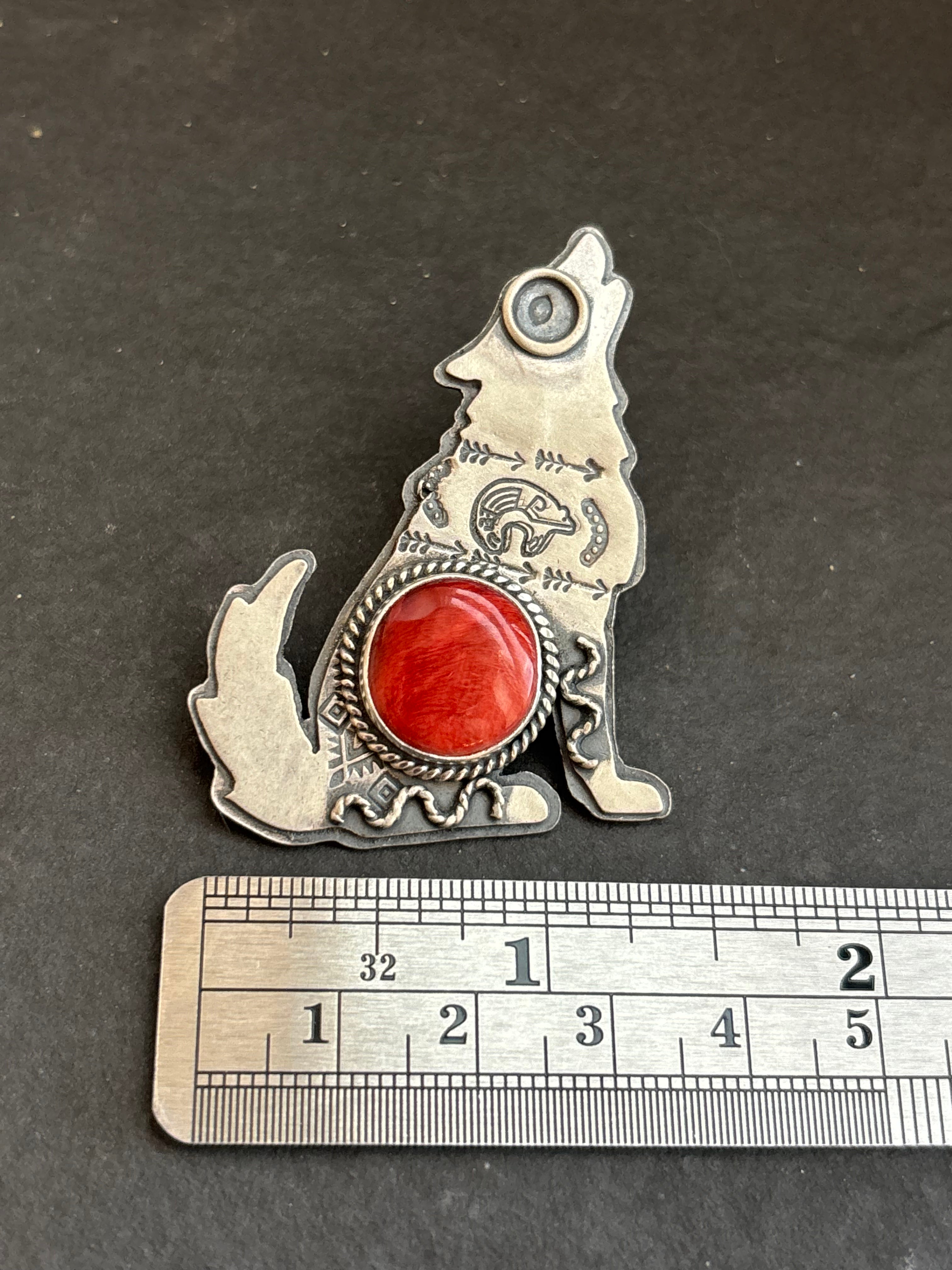 Red Spiny Oyster Into The Wild Wolf Pendant