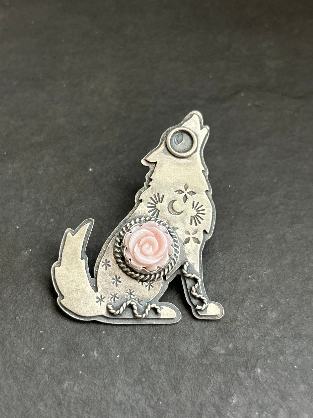 Pink Conch Into The Wild Wolf Pendant w/#1 Hallmark