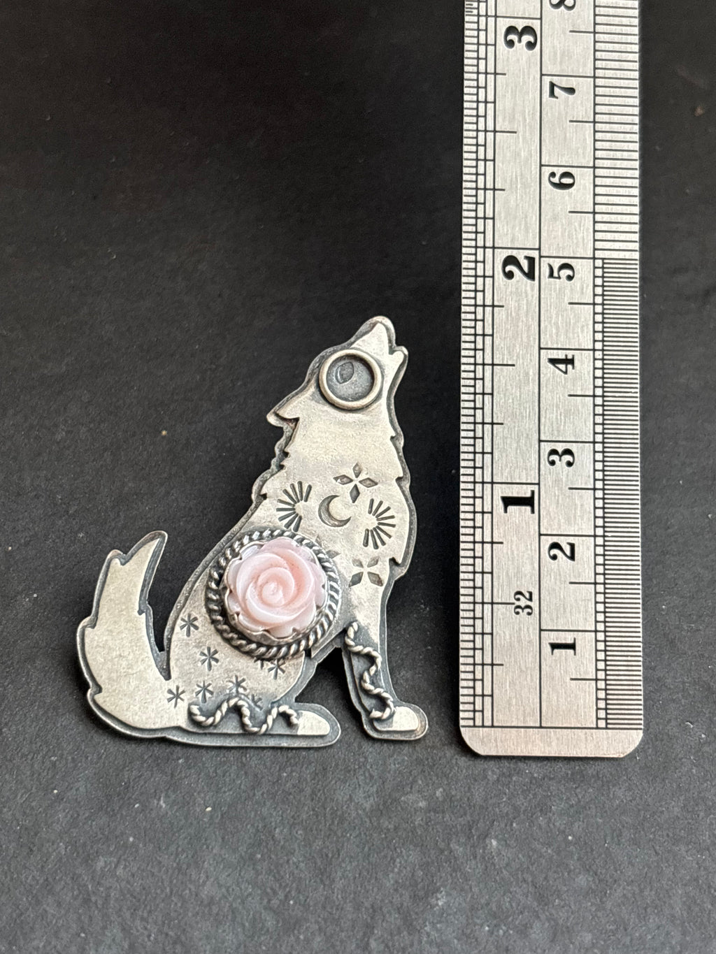 Pink Conch Into The Wild Wolf Pendant w/#1 Hallmark