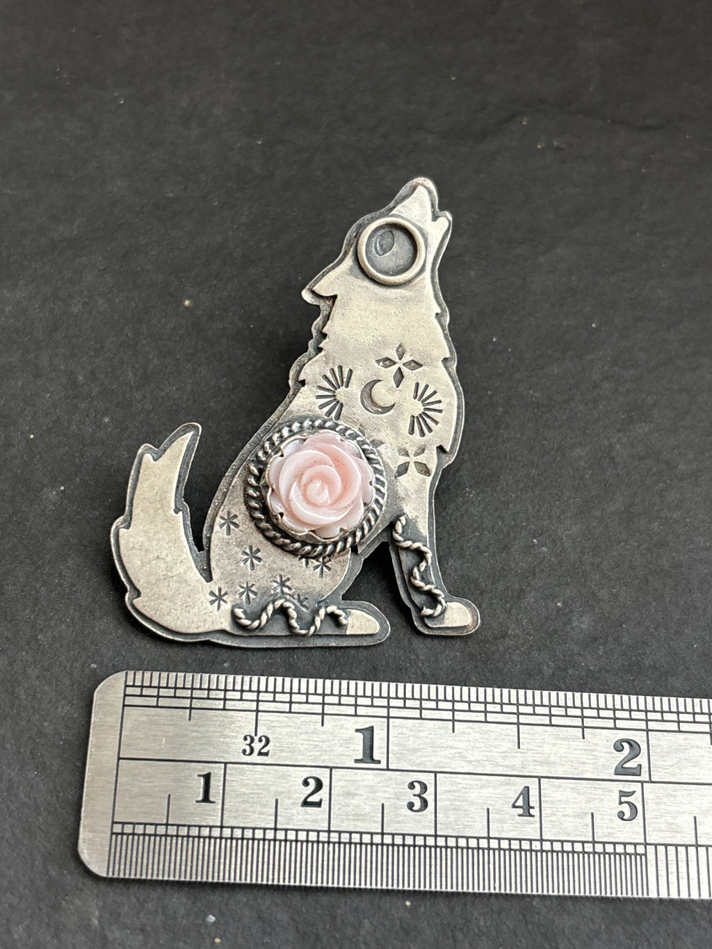 Pink Conch Into The Wild Wolf Pendant w/#1 Hallmark