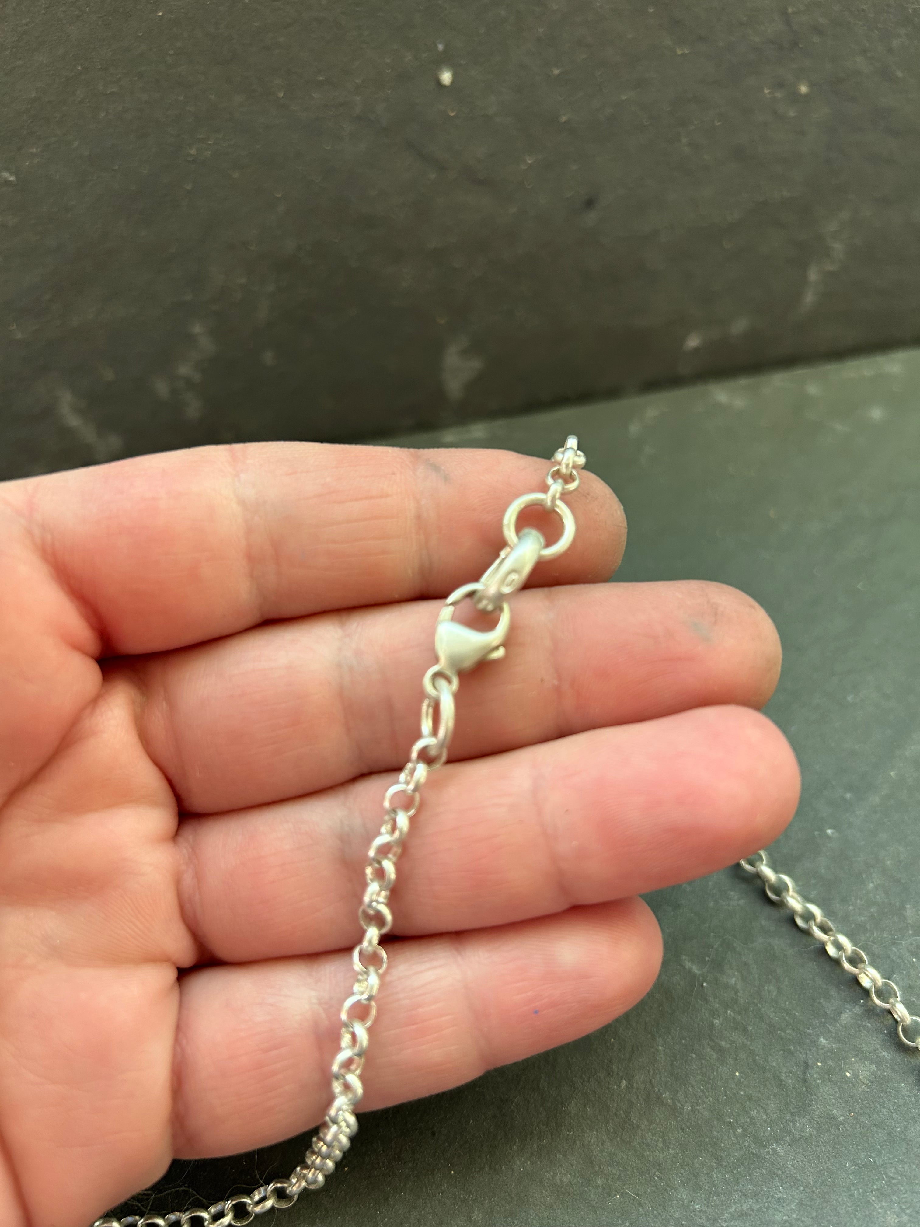 Sterling Silver Prickly Wolf Ball Bar Necklace