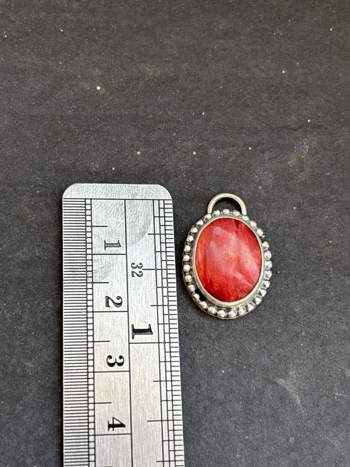 Red Spiny Oyster Charm