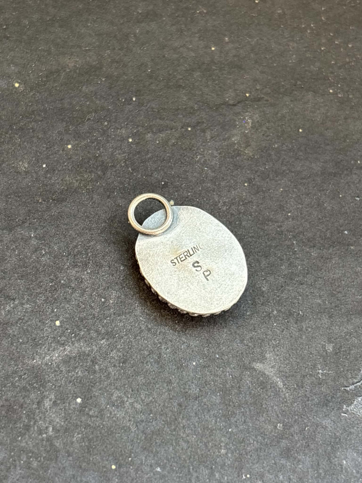 Red Spiny Oyster Charm