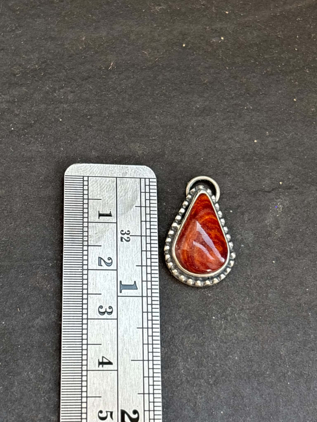 69. Autumn Spiny Oyster Charm