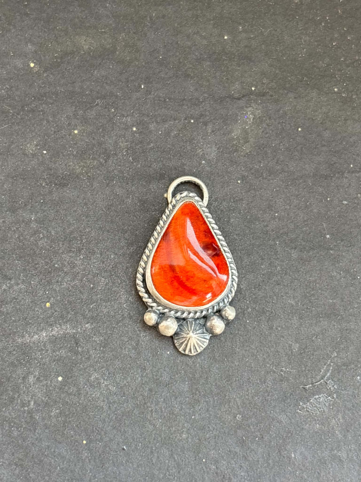 70. Autumn Spiny Oyster Charm