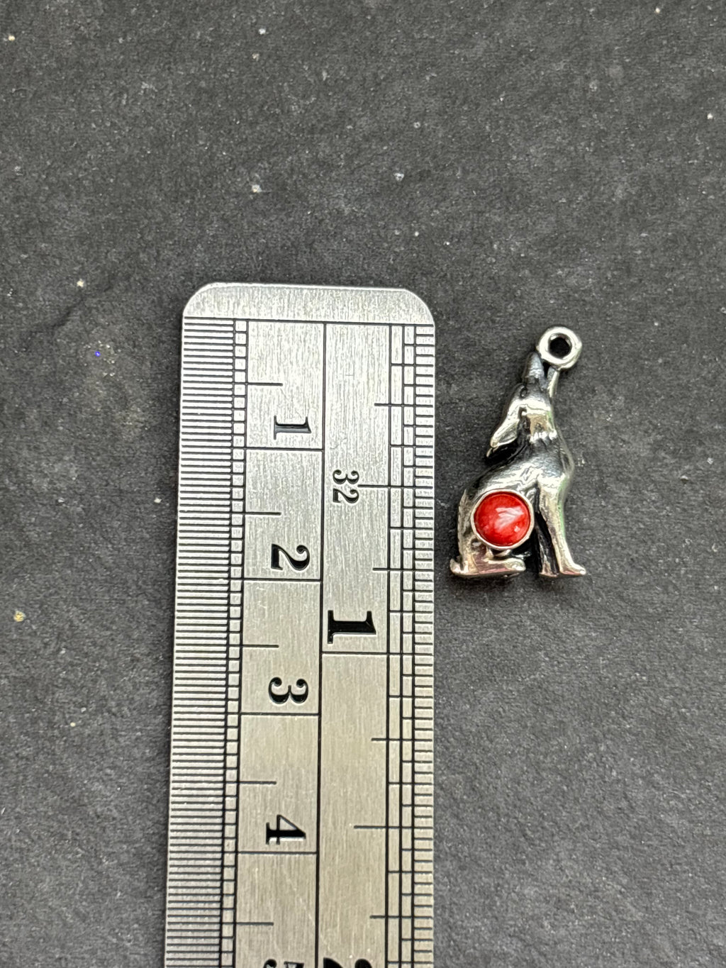 Red Spiny Oyster Howling Coyote Charm