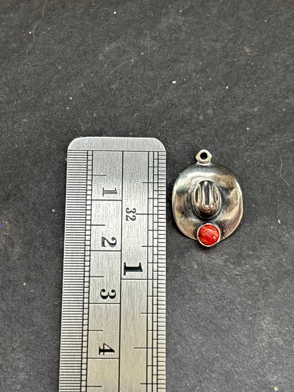 Red Spiny Oyster Cowboy Hat Charm