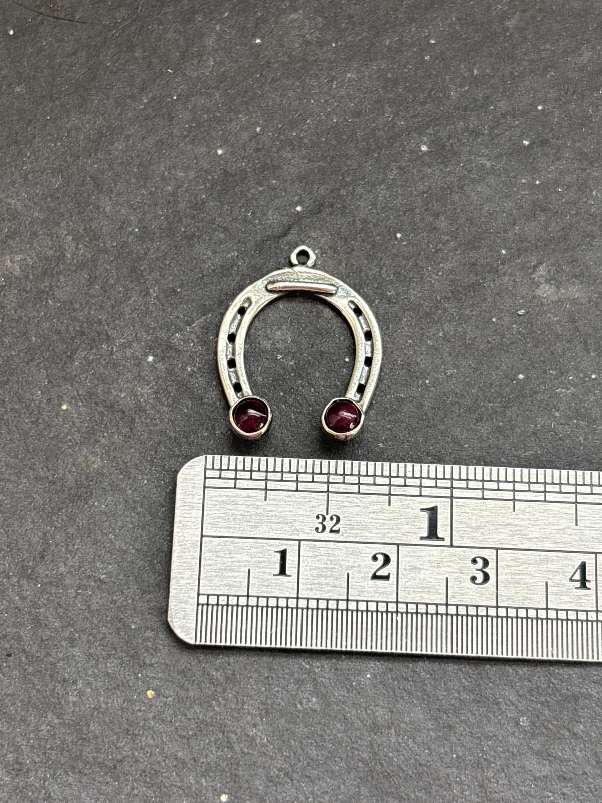 Purple Spiny Oyster Lucky Horseshoe Charm