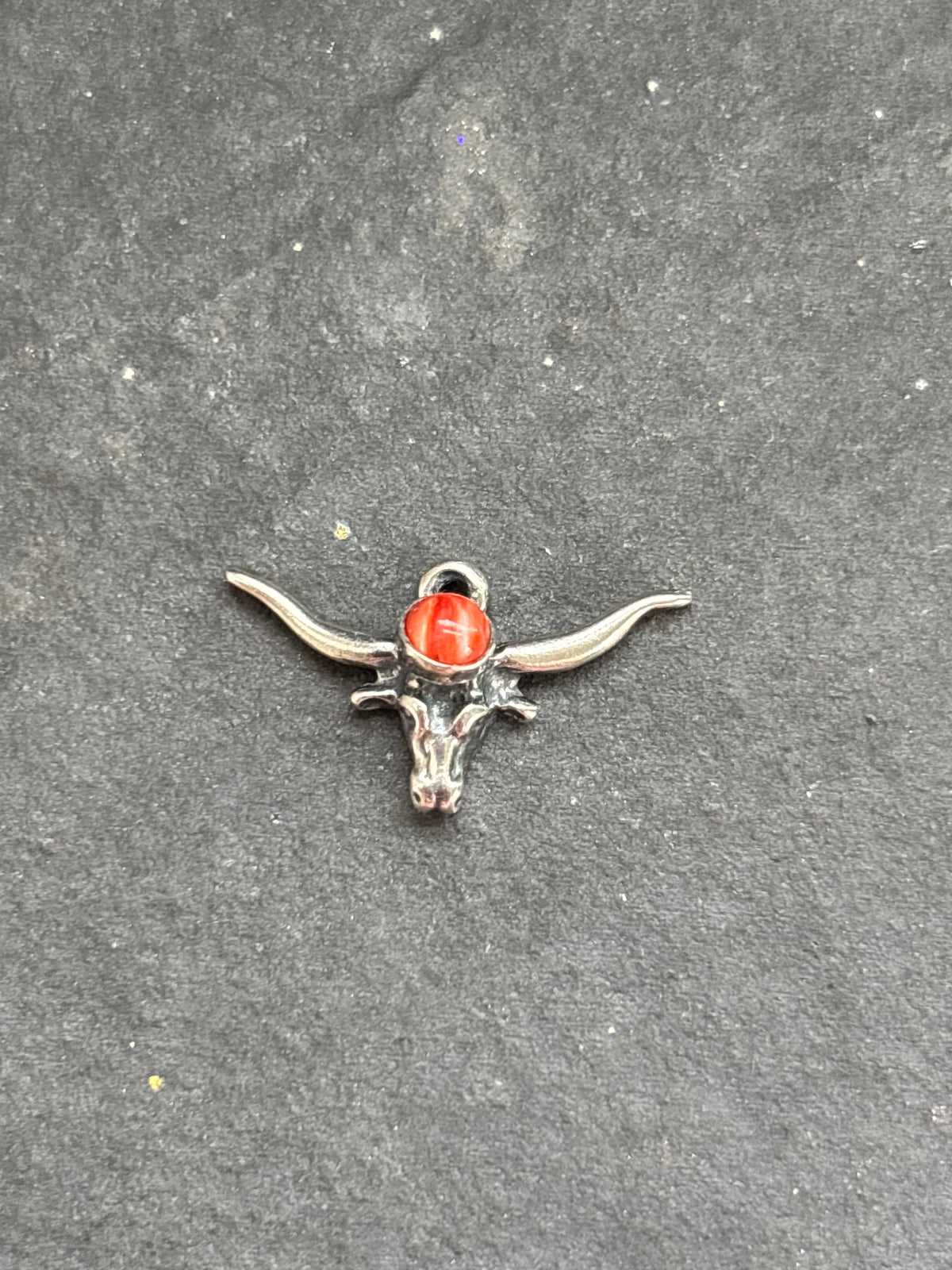 Red Spiny Oyster Longhorn Charm