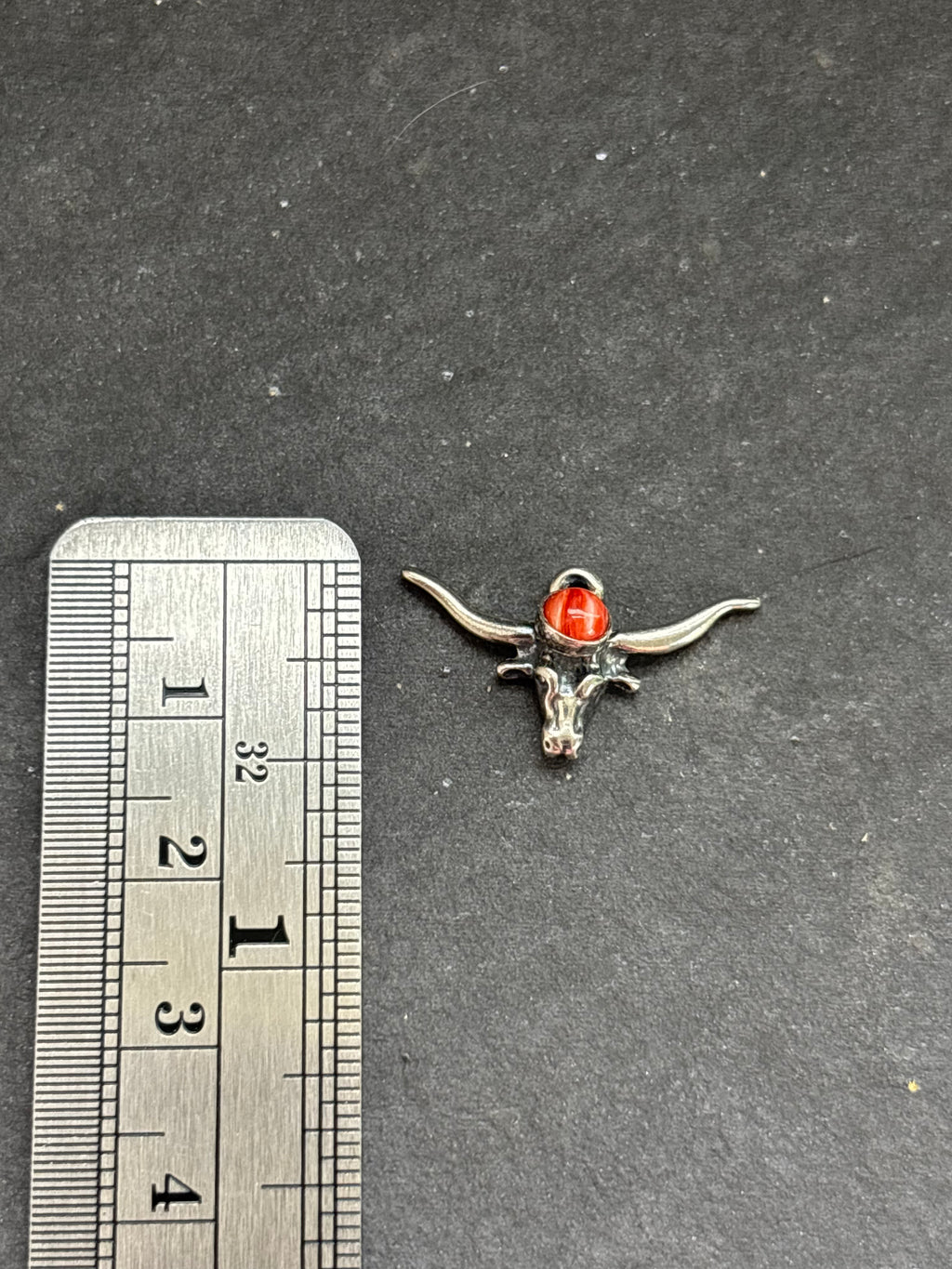 Red Spiny Oyster Longhorn Charm
