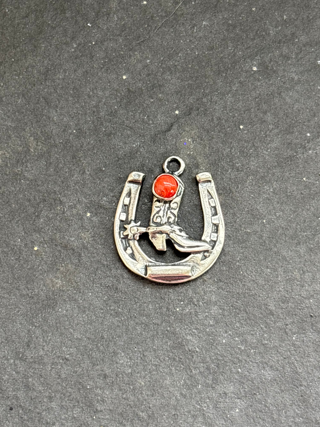 Red Spiny Oyster Lucky Cowgirl Charm