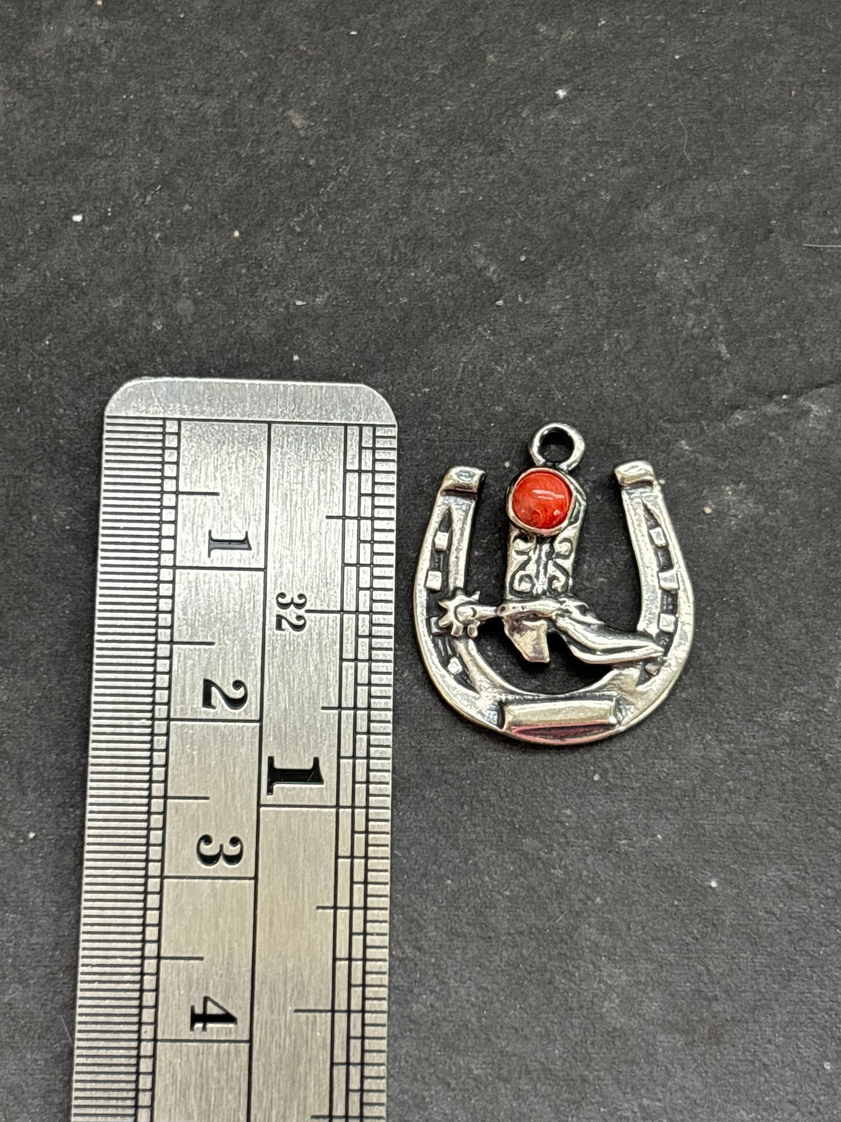 Red Spiny Oyster Lucky Cowgirl Charm
