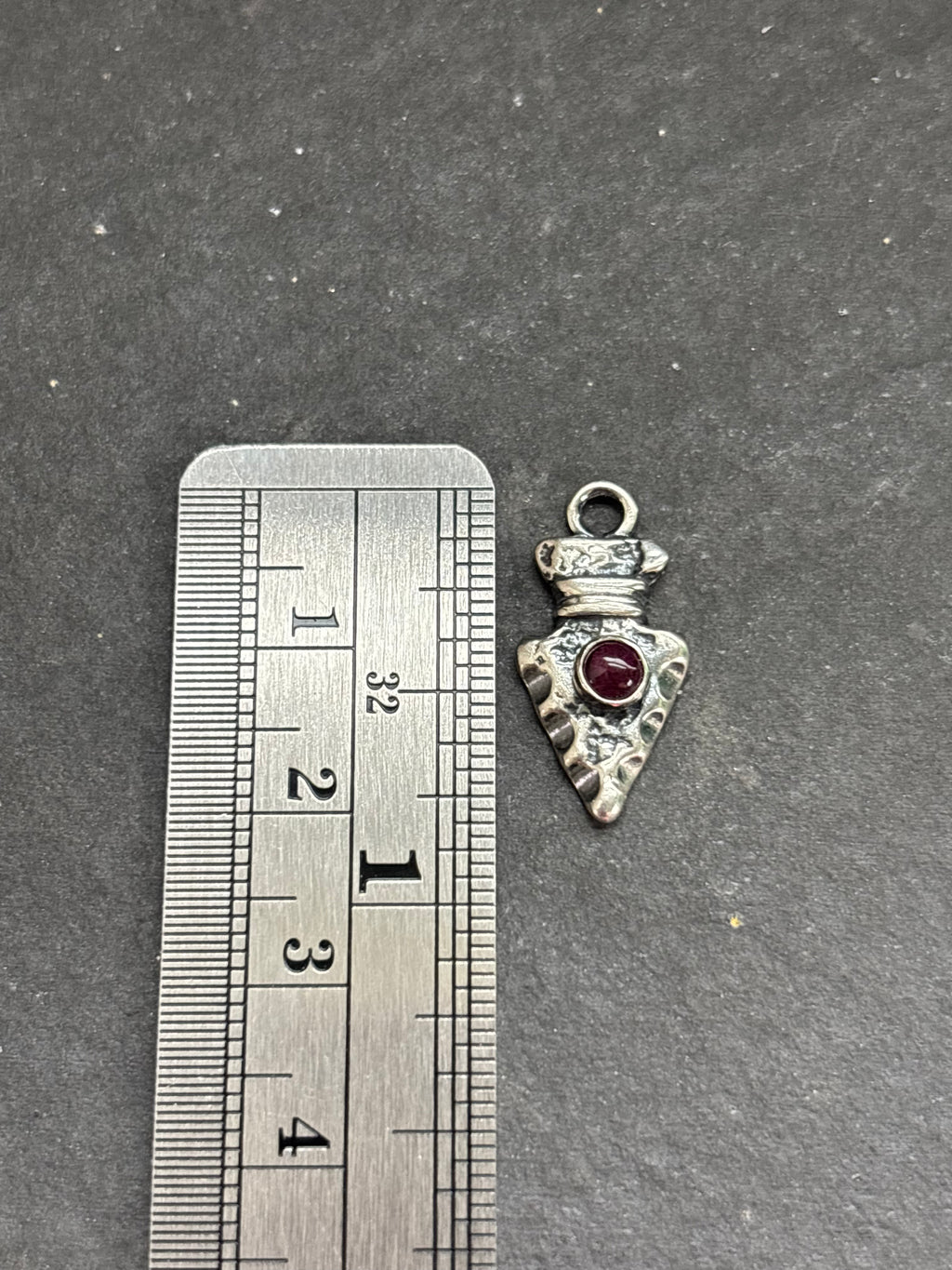 Purple Spiny Oyster Arrowhead Charm