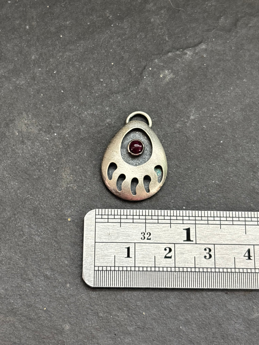 Purple Spiny Oyster Bear Track Charm