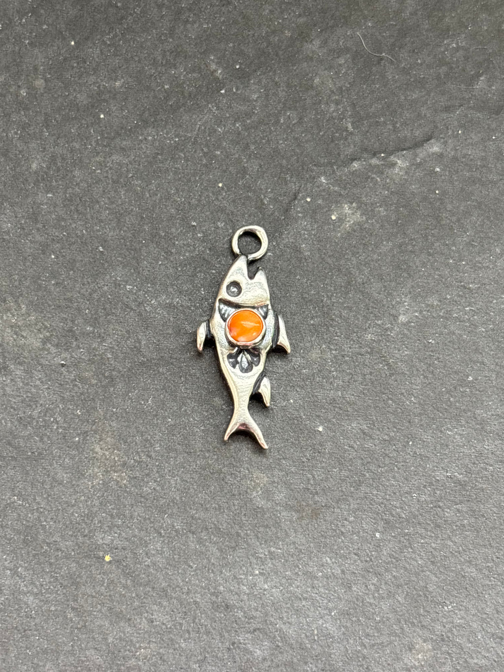 Orange Spiny Oyster Storyteller Fish Charm