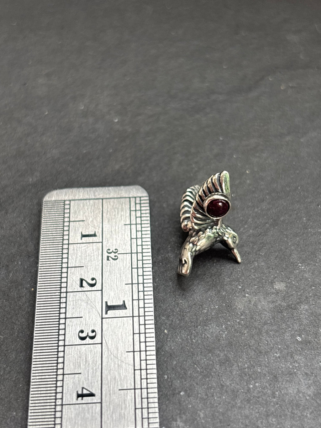 Purple Spiny Oyster Hummingbird Charm