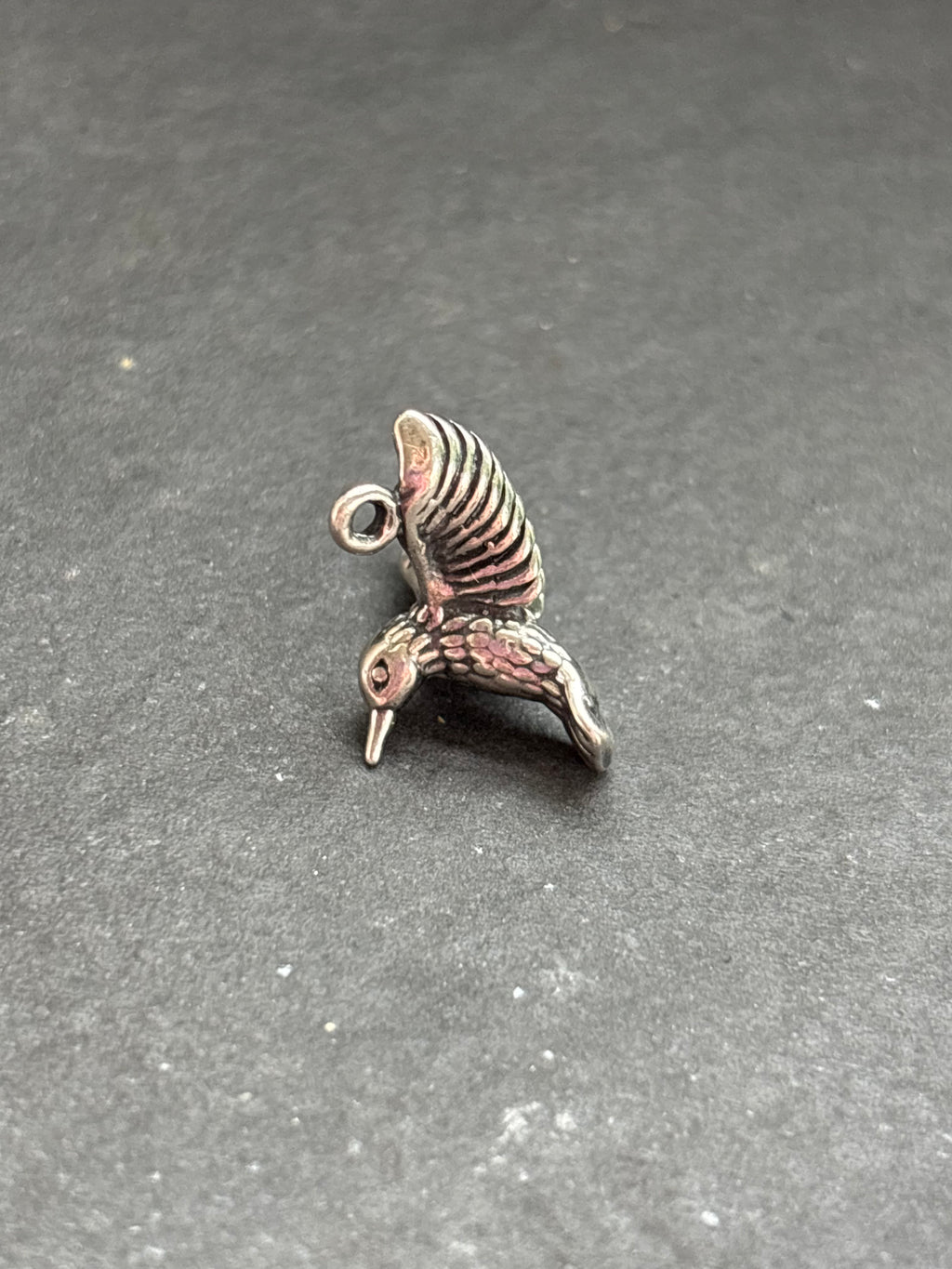 Purple Spiny Oyster Hummingbird Charm